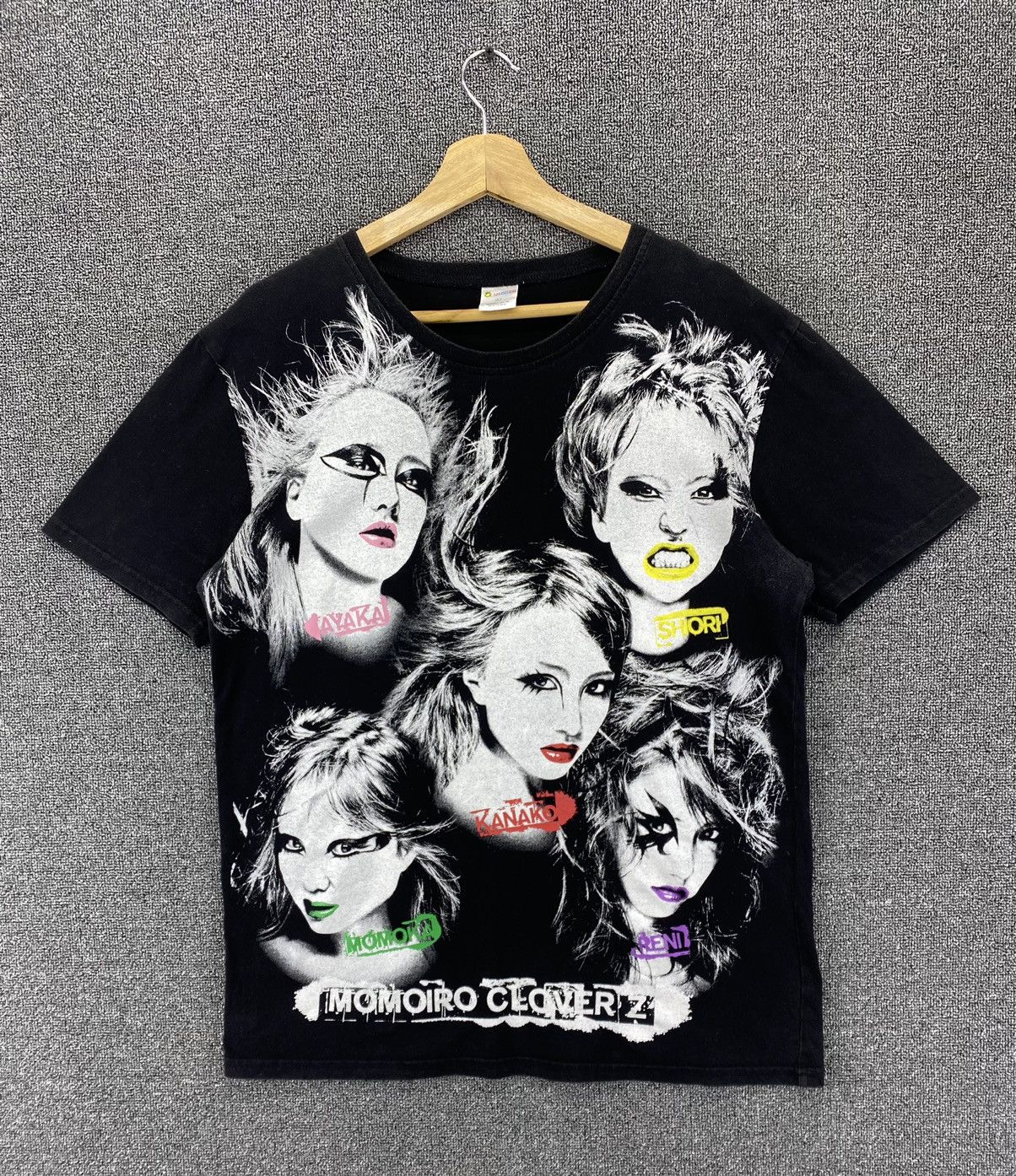 Band Tees Vintage Smooch Momoiro Clover Z Kpop Band Tees T Shirts Hoodie, Sweatshirt | PodTeesHub.com