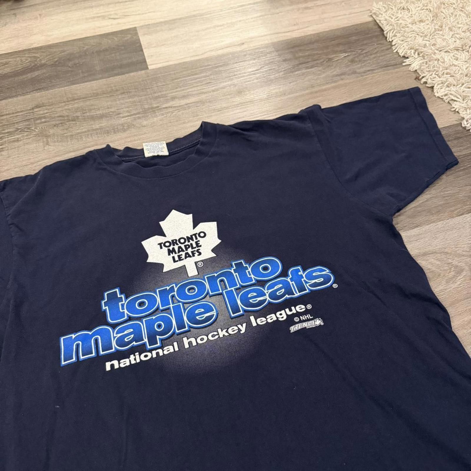 American Trench Vintage Toronto Maple Leafs Nhl T Shirt 90s 00s Xl Hoodie, Sweatshirt | PodTeesHub.com