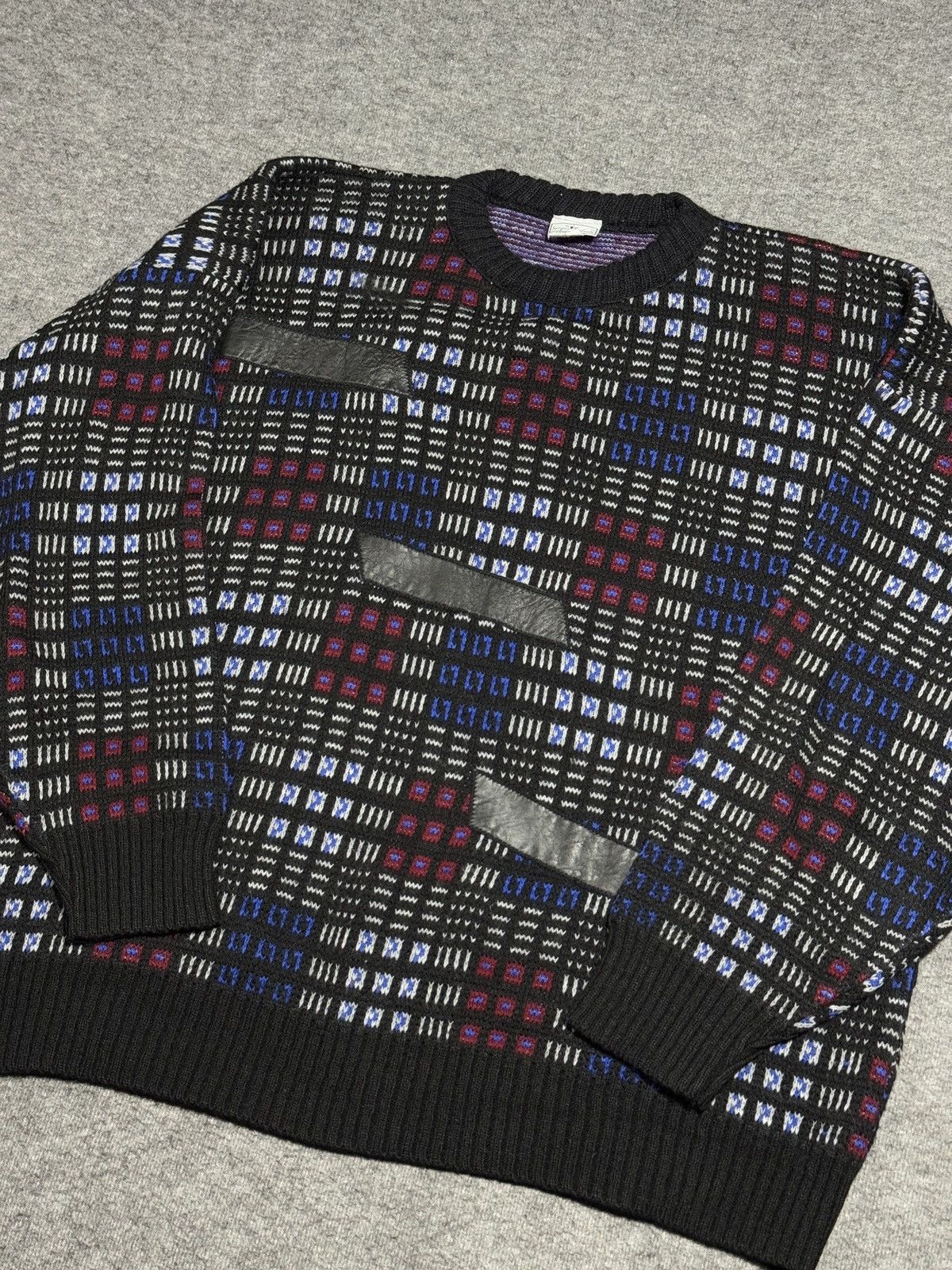 Vintage Sergio Valente Men S 2x Sweater Abstract Coogi Style Biggy T-Shirts, Hoodie, Sweatshirt | PodTeesHub.com