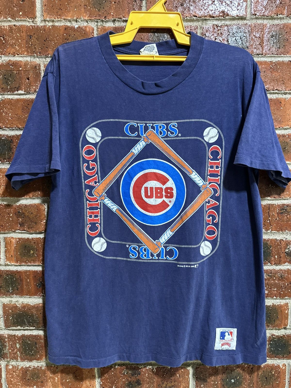 Mlb Thrashed Chicago Cubs Mlb Faded Tee Hoodie, Sweatshirt | PodTeesHub.com