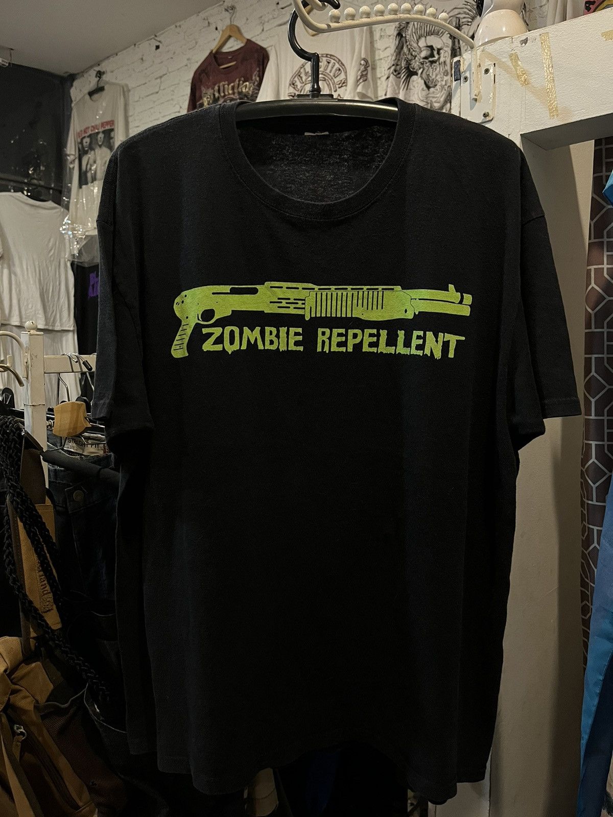Vintage Resident Evil 00s T Shirt Sz Xl Hoodie, Sweatshirt | PodTeesHub.com