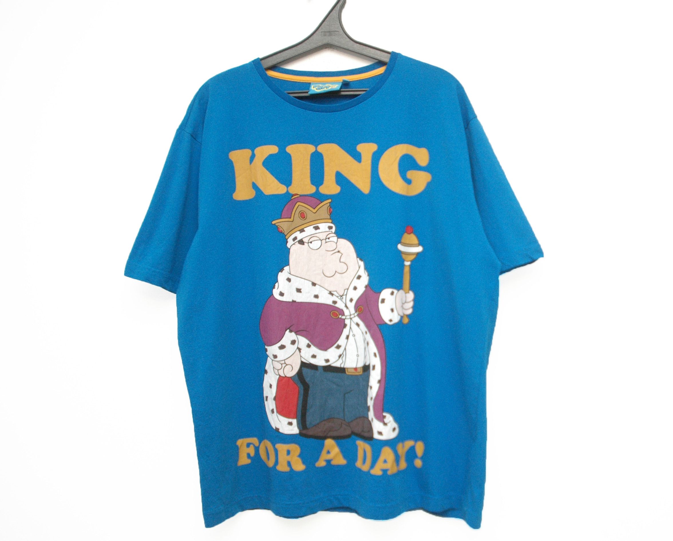 Fox Racing Family Guy 20 Century Fox King For A Day T Shirt Hoodie, Sweatshirt | PodTeesHub.com