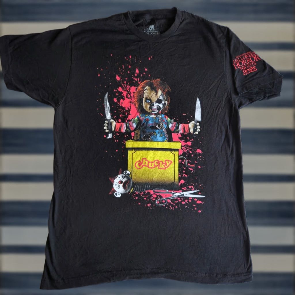 Vintage Universal Studios Halloween Horror Nights 2023 Chucky Black Lrg Graphic T Shirt Hoodie, Sweatshirt | PodTeesHub.com