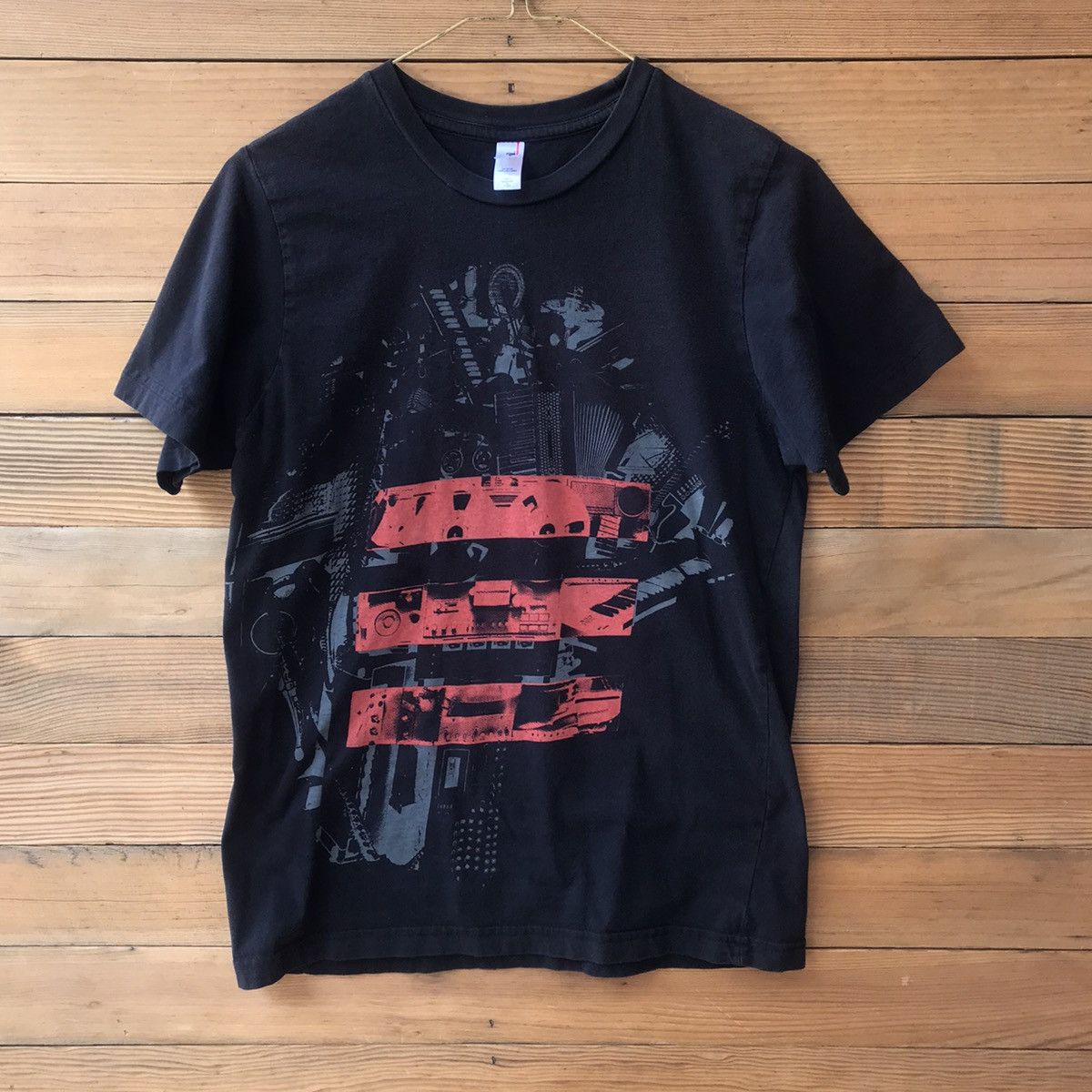 Band Tees X Rap Tees Jay Z 2009 Tour Shirt Hoodie, Sweatshirt | PodTeesHub.com