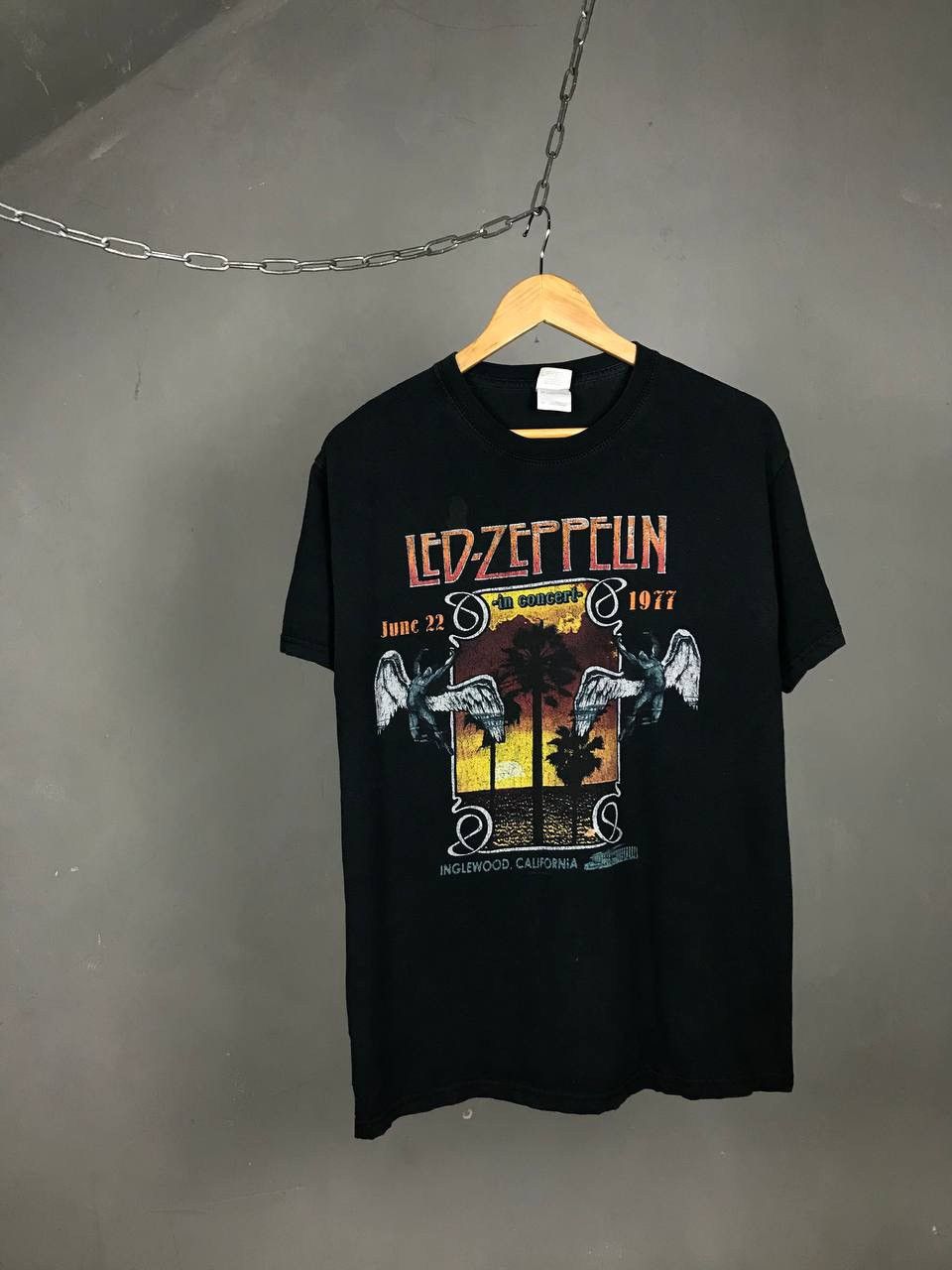 Led Zeppelin X Vintage Led Zeppelin 2007 Vintage Rock Band Tee Hoodie, Sweatshirt | PodTeesHub.com