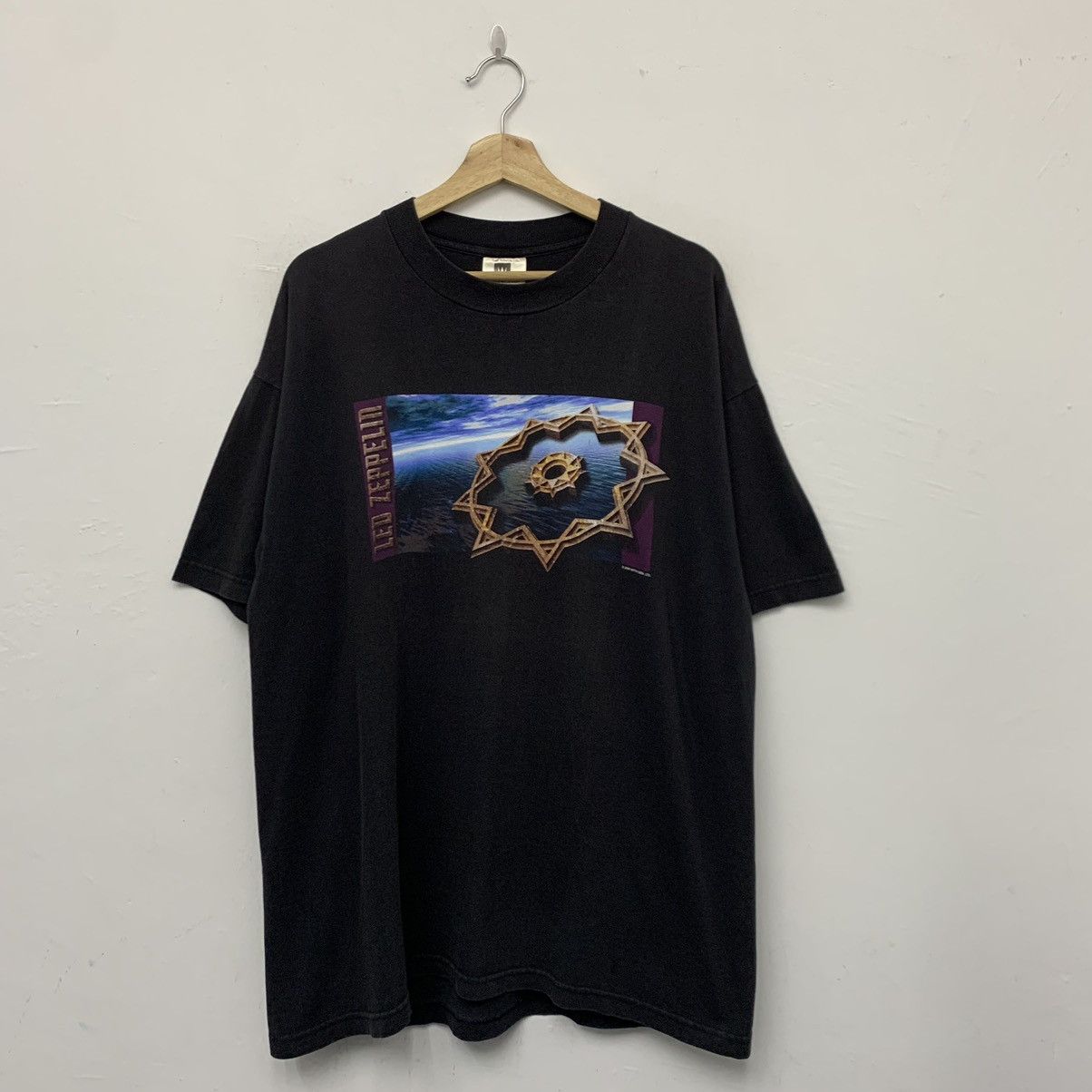 Zeppelin 2000s Led Zeppelin Band T Shirt Hoodie, Sweatshirt | PodTeesHub.com