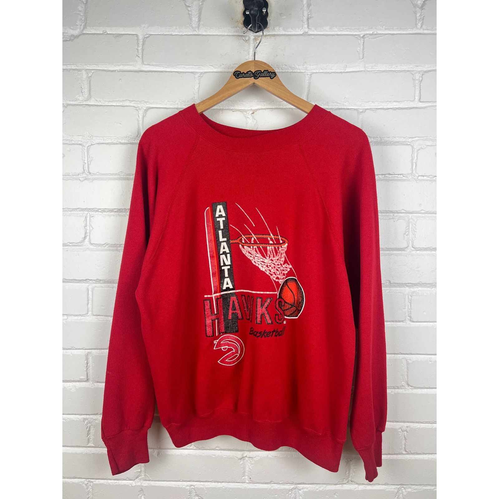 Vintage 80s Atlanta Hawks Nba Basketball Graphic Crewneck L T-Shirts, Hoodie, Sweatshirt | PodTeesHub.com