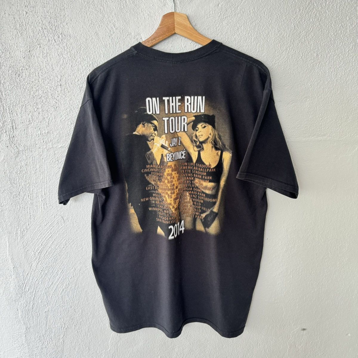 Vintage Jay Z Beyounce Raptee T-Shirts, Hoodie, Sweatshirt | PodTeesHub.com