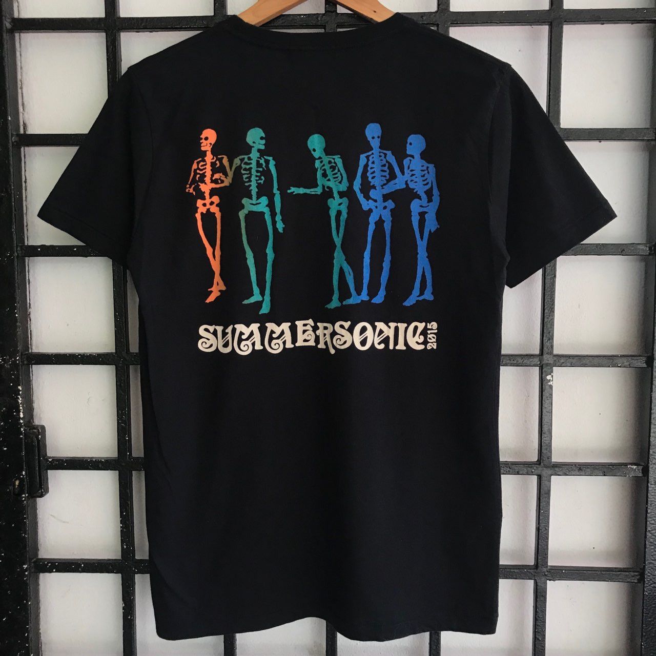 Vintage Paul Smith X Summer Sonic Skull Design T Shirt Hoodie, Sweatshirt | PodTeesHub.com