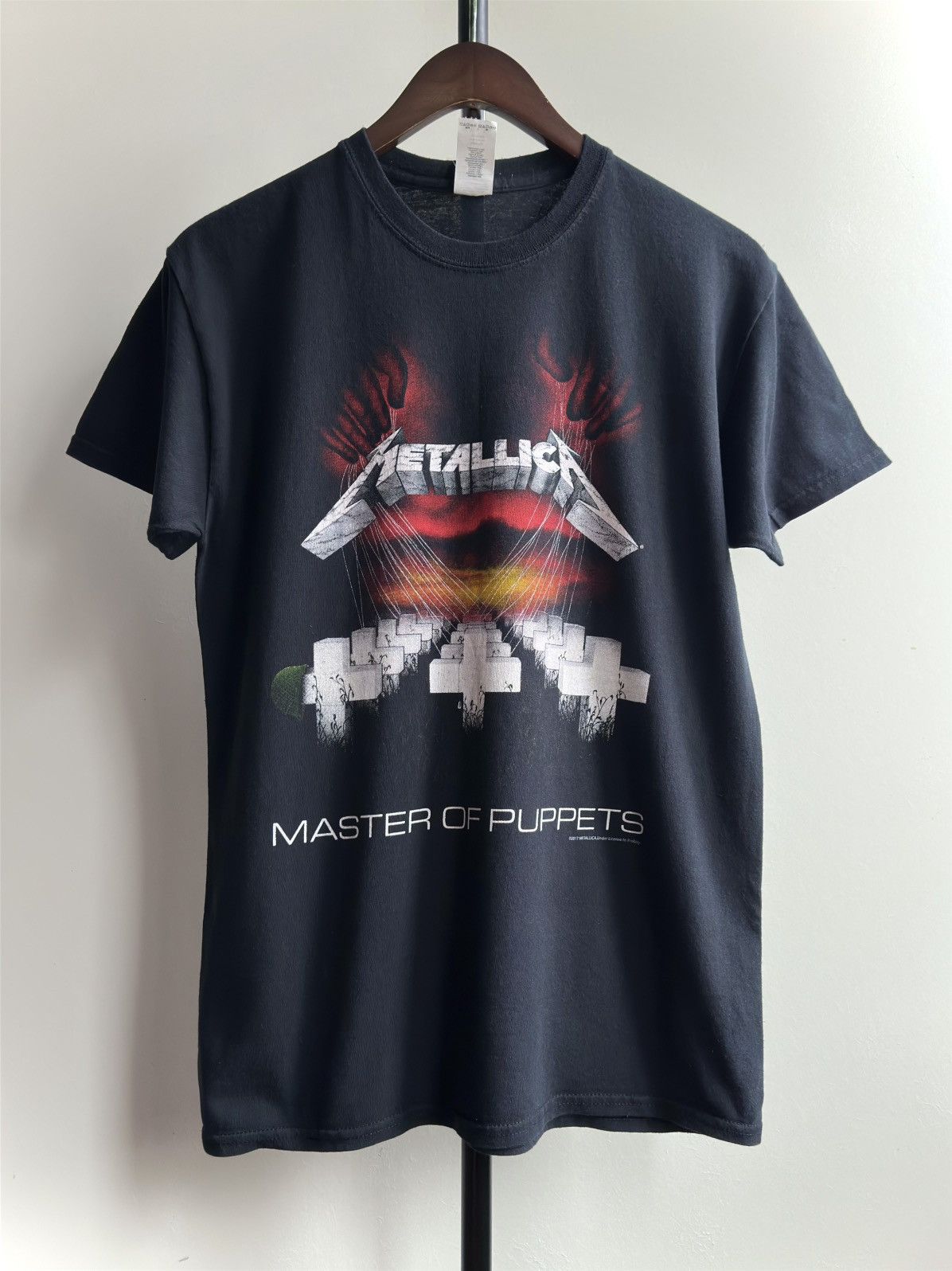 Metallica X Vintage Vintage Metallica Master Of Puppets Tee 2017 Hoodie, Sweatshirt | PodTeesHub.com