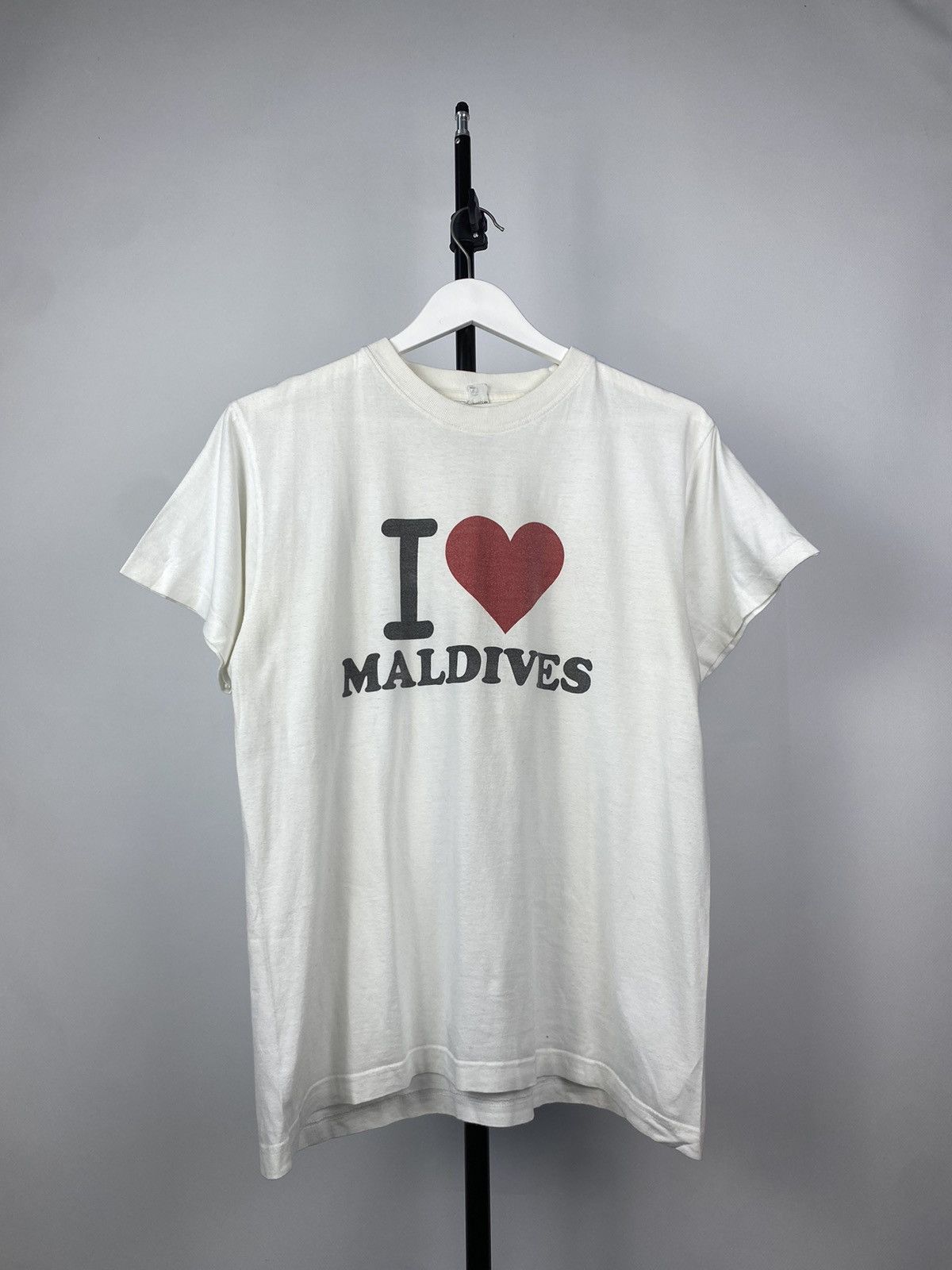 Vintage 90s Funny T Shirt Tee Print I Love Maldives Hoodie, Sweatshirt | PodTeesHub.com