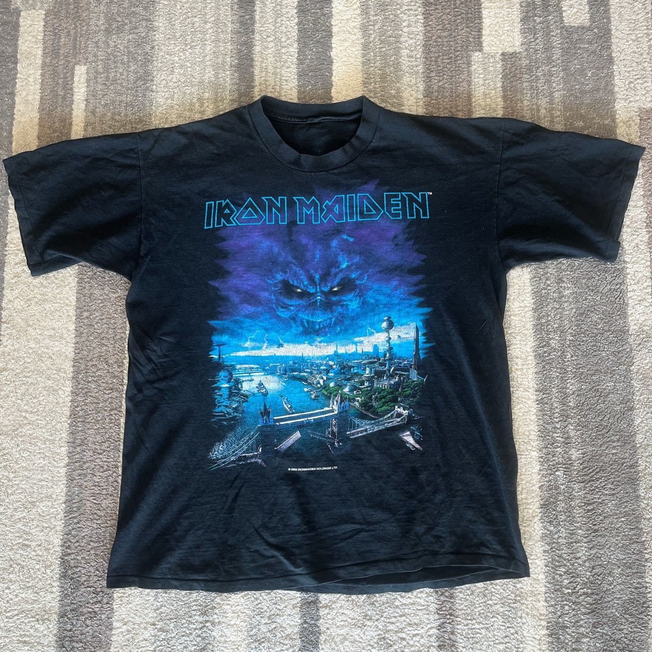 Iron Maiden X Vintage 2000 Iron Maiden Brave New World Tour Tee Hoodie, Sweatshirt | PodTeesHub.com