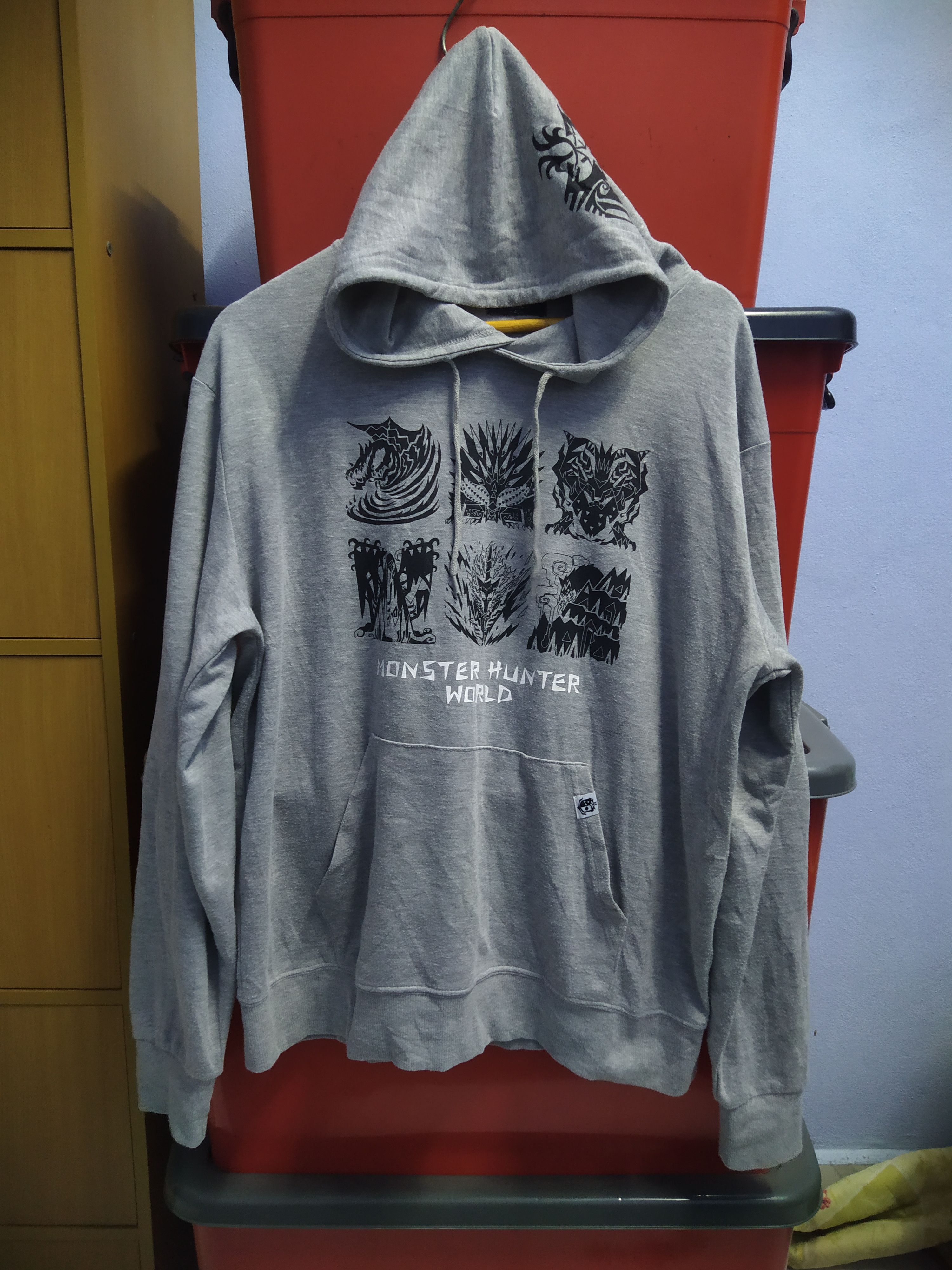 Anime Monster Hunter World Vintage T-Shirts, Hoodie, Sweatshirt