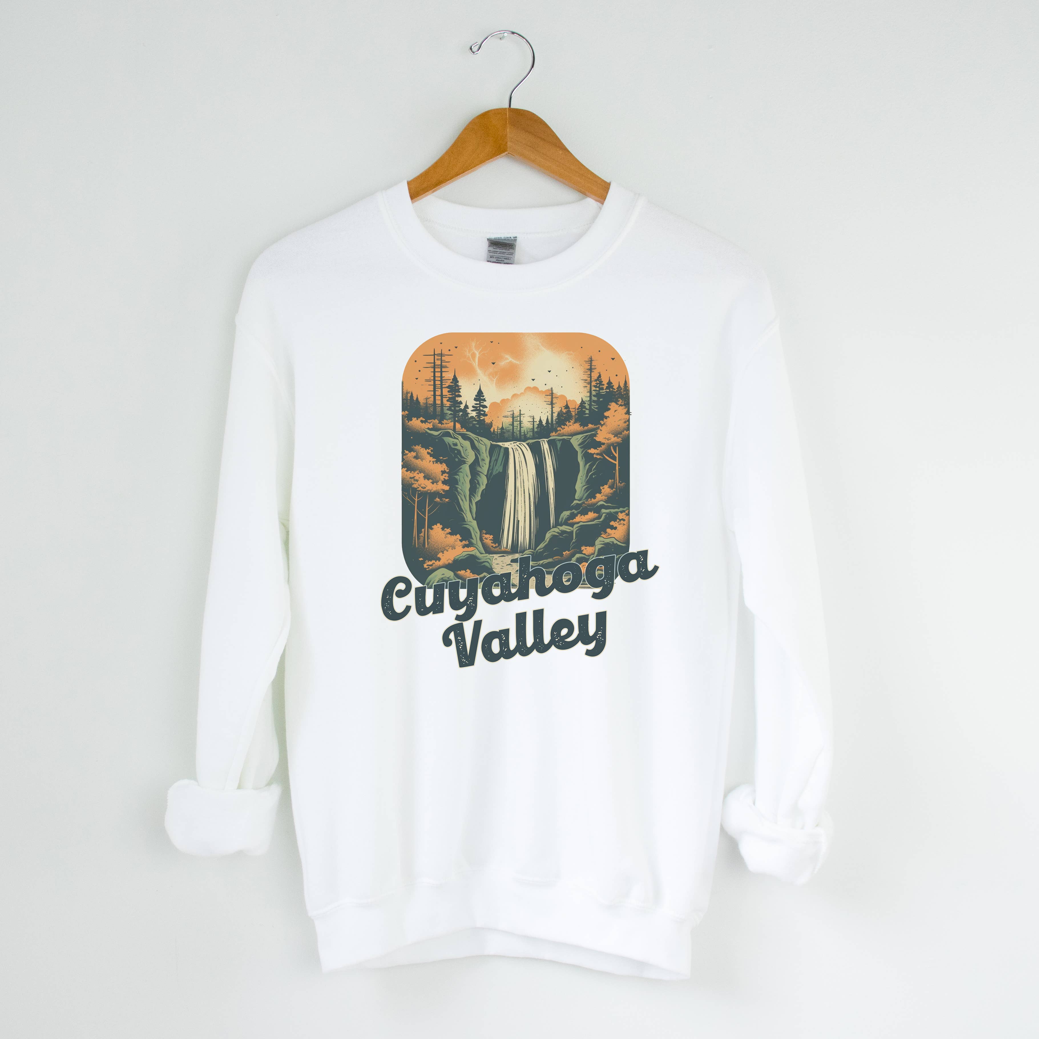 Cuyahoga Valley White Sweatshirt |National Park|Sizes S-2XL T-Shirts, Hoodie | PodTeesHub.com
