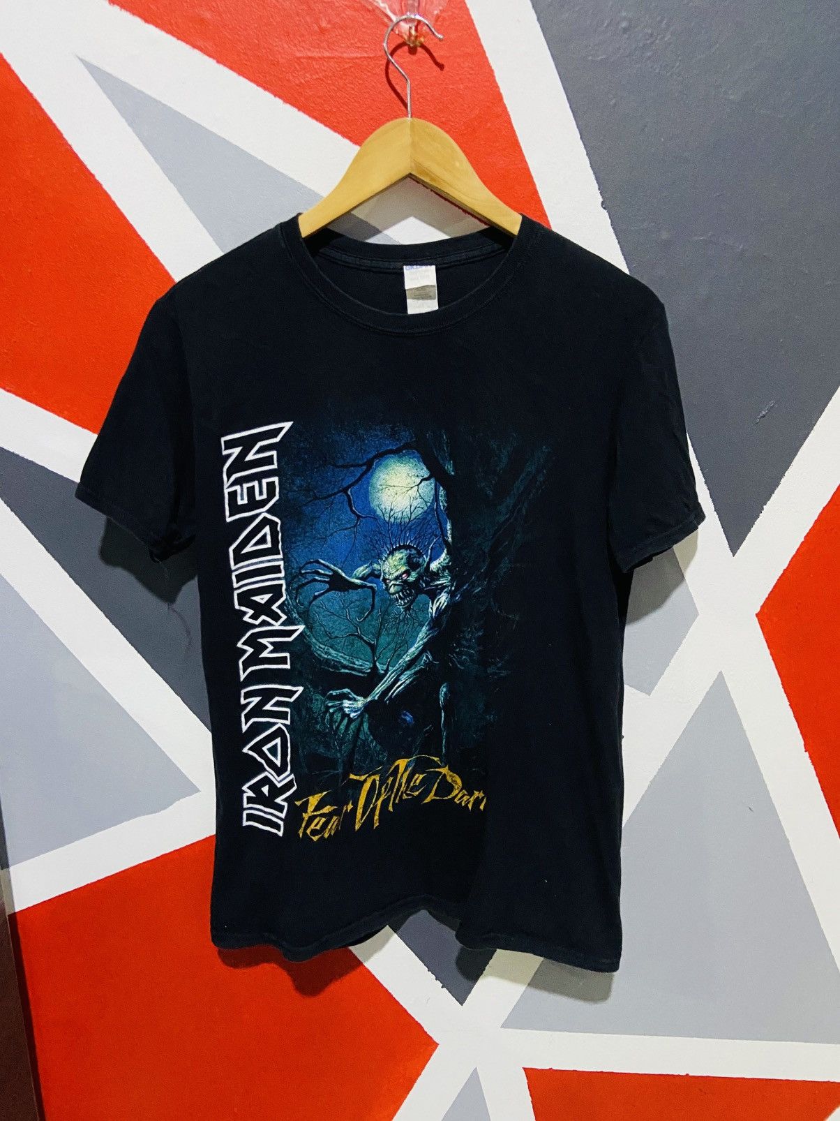 Iron Maiden X Vintage 2000s Iron Maiden American Usa Tour Huelga Tee Hoodie, Sweatshirt | PodTeesHub.com