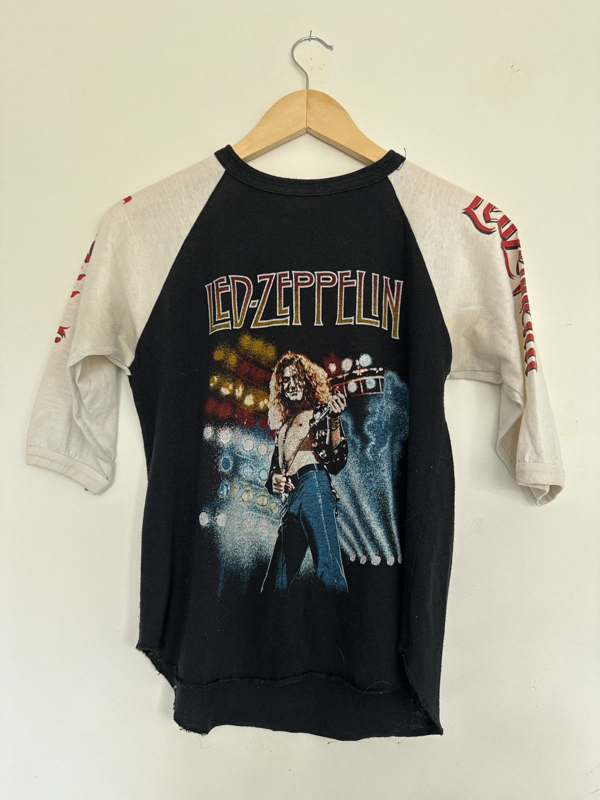 Led Zeppelin X Vintage Early 80s Led Zeppelin Stairway To Heaven Raglan Shirt Hoodie, Sweatshirt | PodTeesHub.com