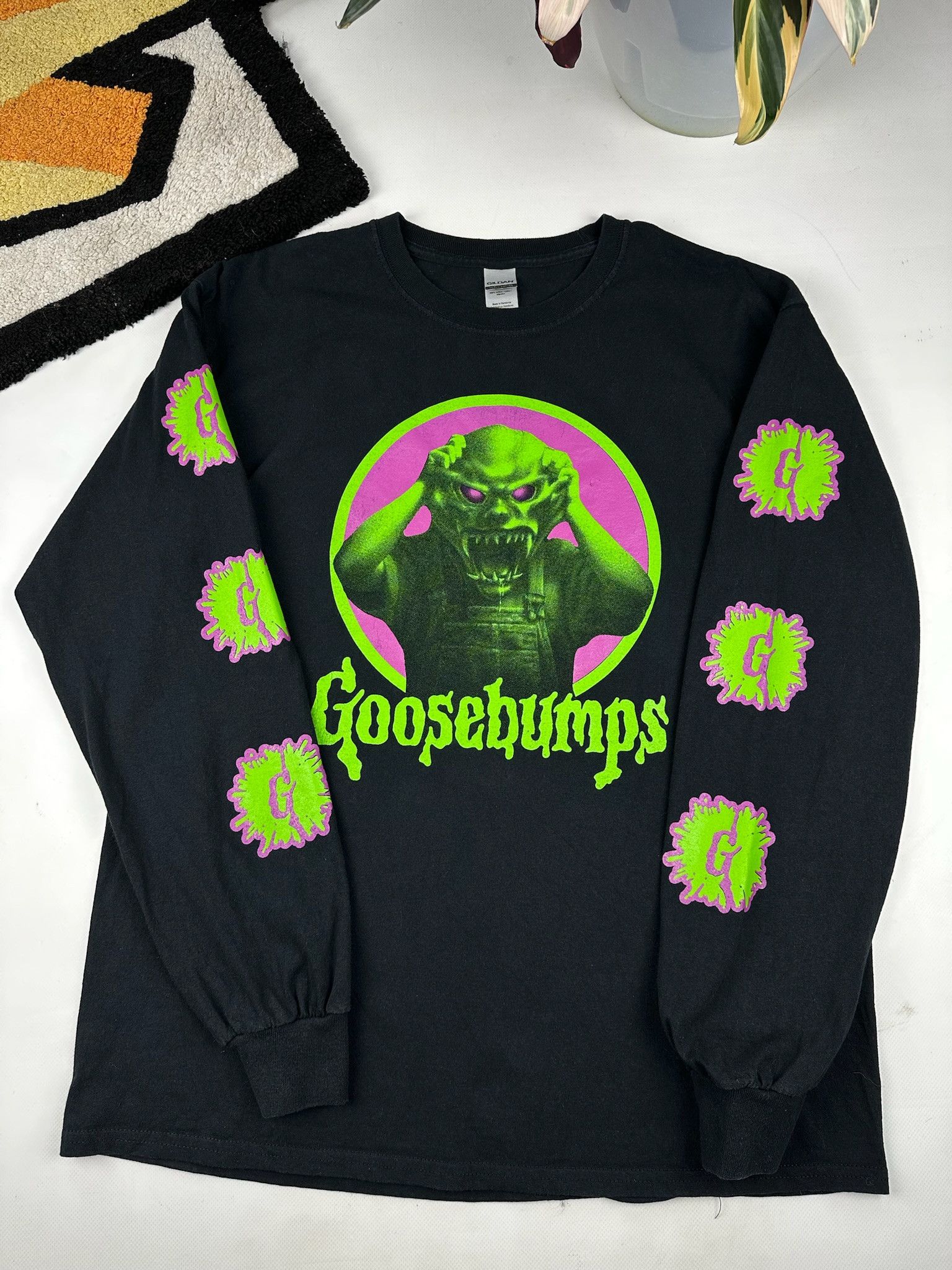 Expert Horror Vintage Goosebumps Tshirt Longsleeve Halloween Horror Tee Hoodie, Sweatshirt | PodTeesHub.com