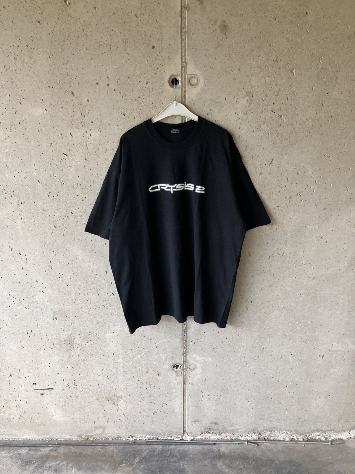 Vintage Crysis 2 Video Game Promo Tee Hoodie, Sweatshirt | PodTeesHub.com