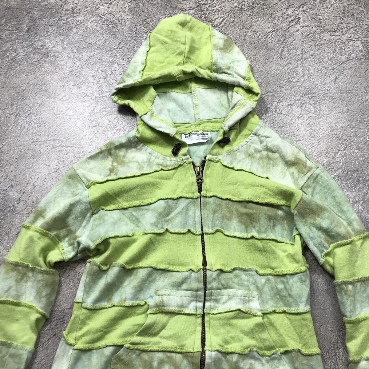 Vintage Zip Hoodie Avant Garde Japanese Streetwear Casual T-Shirts, Sweatshirt | PodTeesHub.com