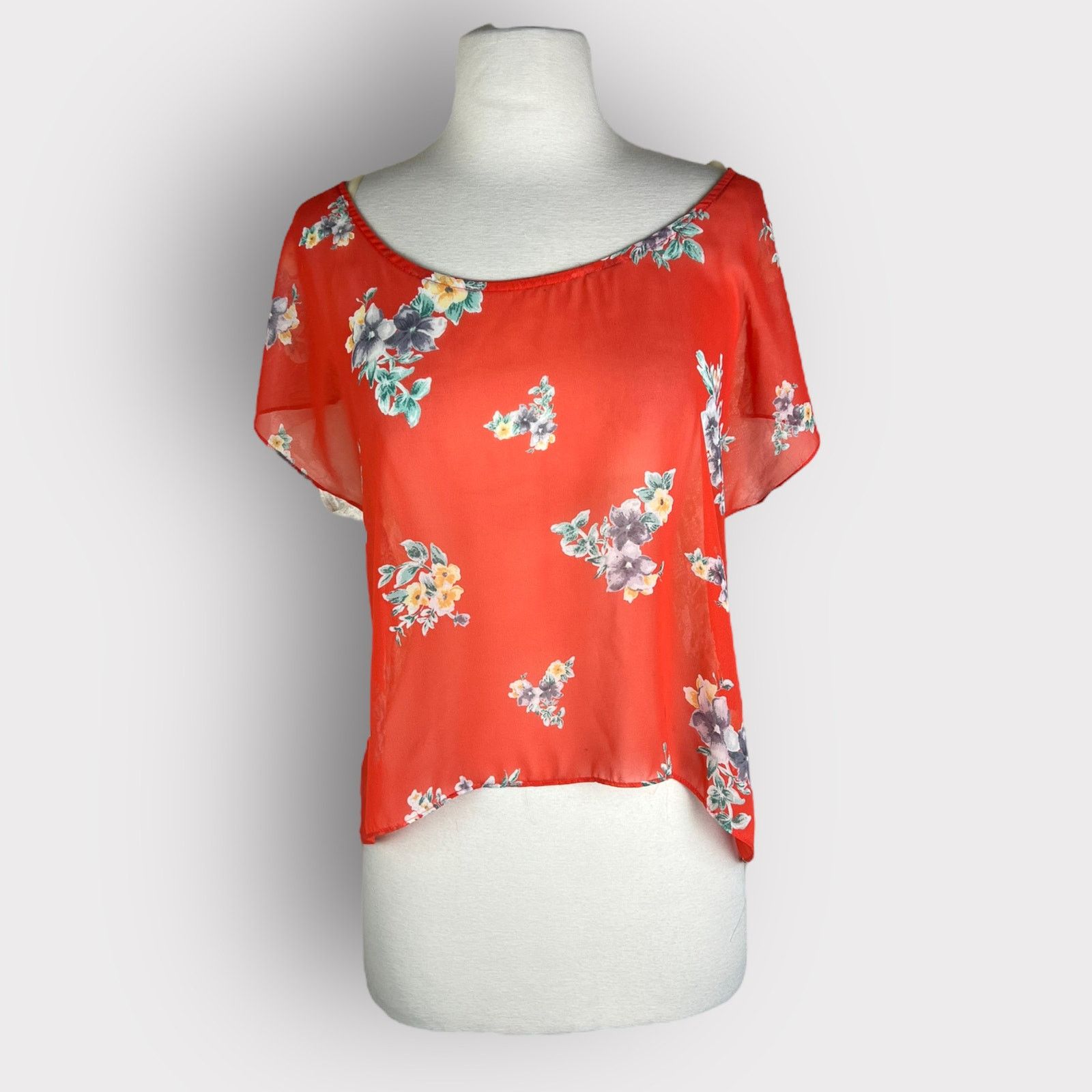 Nordstrom Soprano Vintage Y2k Floral Lace Blouse Small T-Shirts, Hoodie, Sweatshirt | PodTeesHub.com