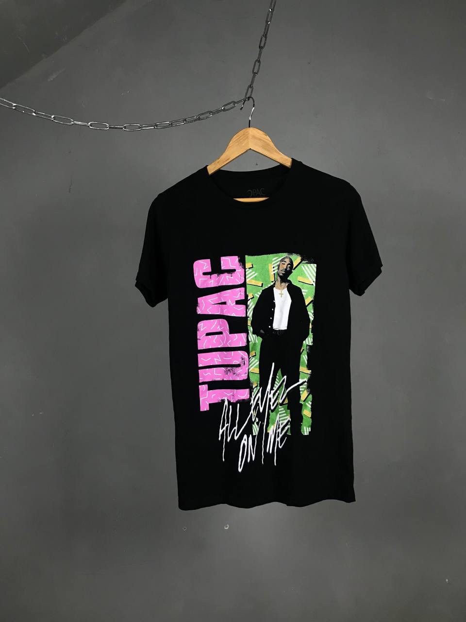 Rap Tees X Vintage 2pac Tupac Vintage Rap Band Tee Hoodie, Sweatshirt | PodTeesHub.com