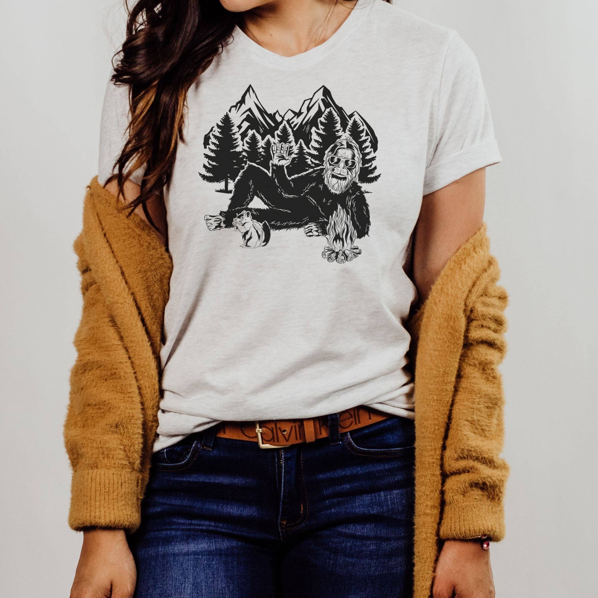 Bigfoot Relaxing Tshirt *Unisex Fit*226 Hoodie, Sweatshirt | PodTeesHub.com