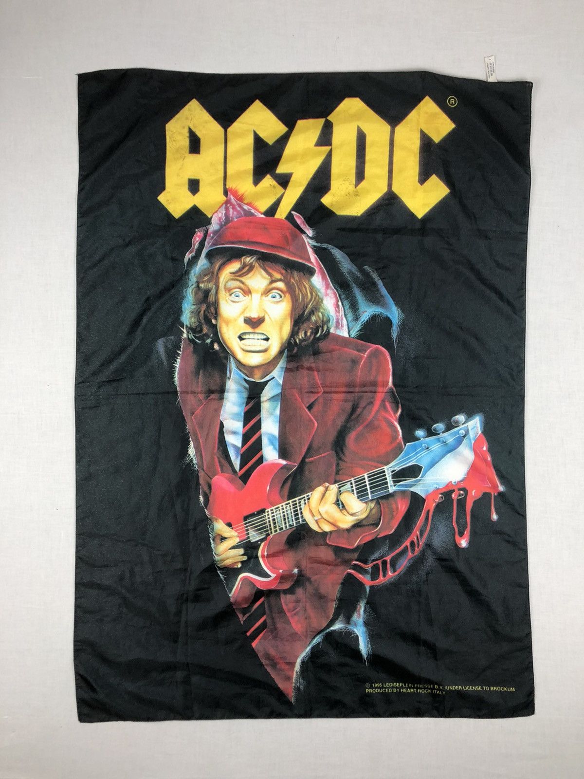 Metallica X Vintage 1995 Ac Dc 90s Banner Flag Banner Poster T-Shirts, Hoodie, Sweatshirt | PodTeesHub.com