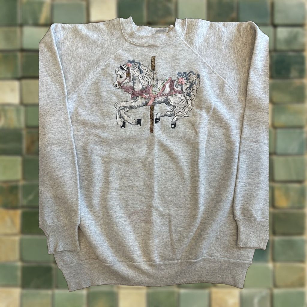 Vintage 90s Carousel Horse Pony Sweatshirt Large Men Casual Pullover Cotton Polyester Gray G T-Shirts, Hoodie