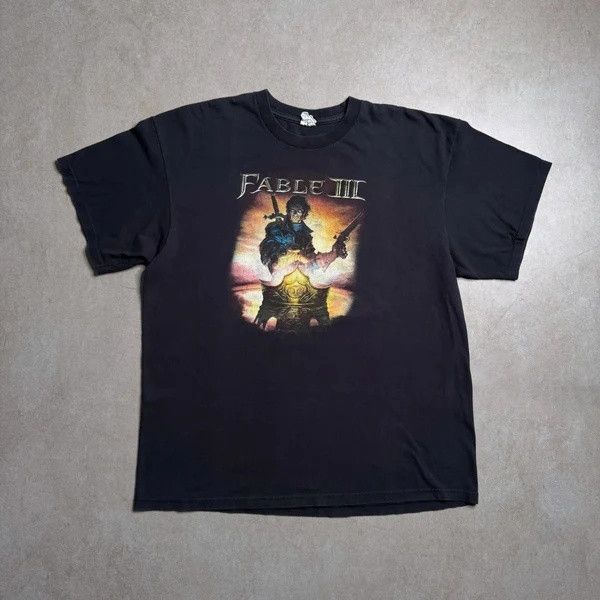 The Unbranded Brand Fable Iii Xbox 360 Promo T Shirt Xl Hoodie, Sweatshirt | PodTeesHub.com