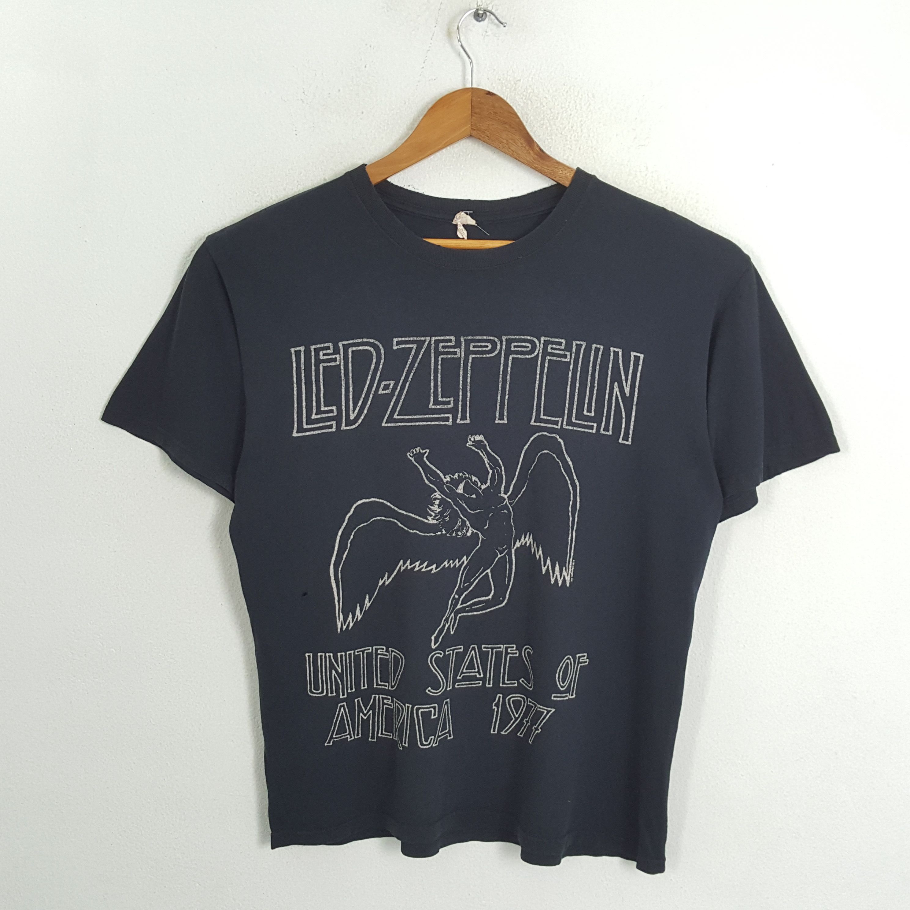 Led Zeppelin X Vintage Vintage Led Zeppelin American Rock Band Tour T Sihrts T-Shirts, Hoodie, Sweatshirt | PodTeesHub.com