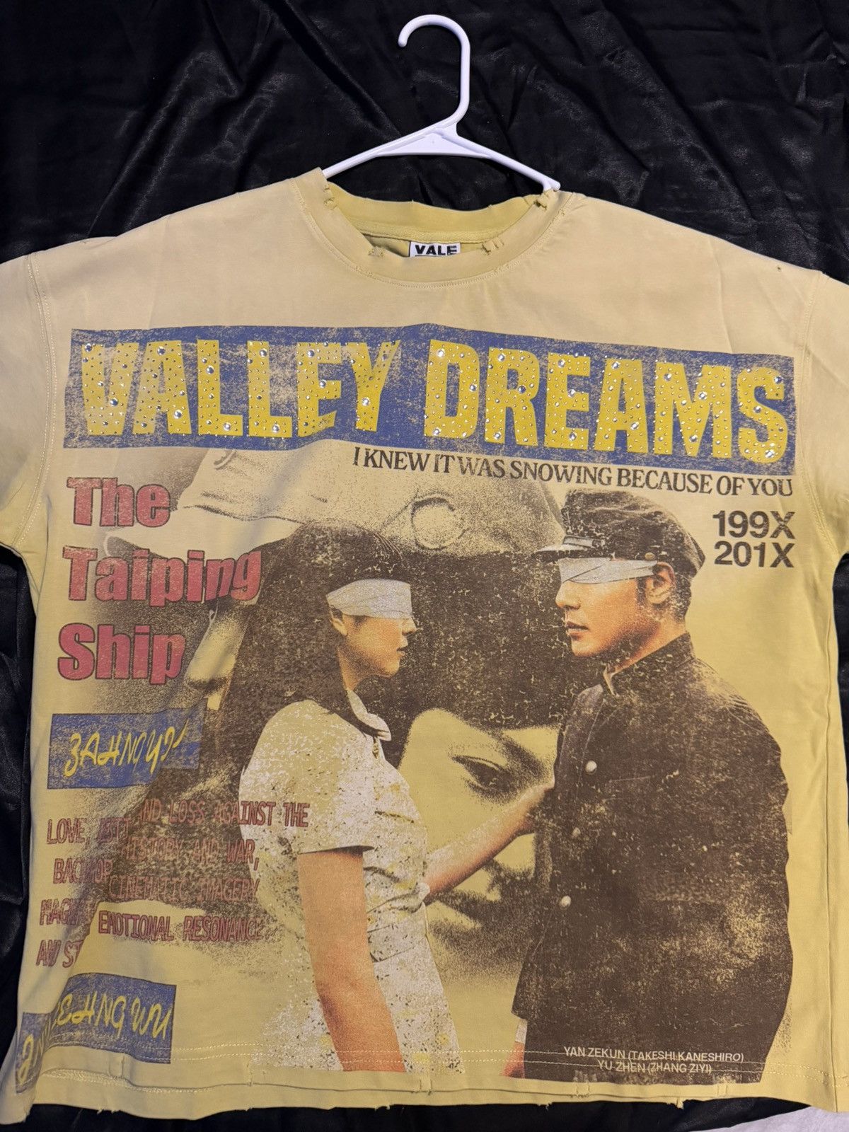 Vale T Shirt Hoodie, Sweatshirt | PodTeesHub.com