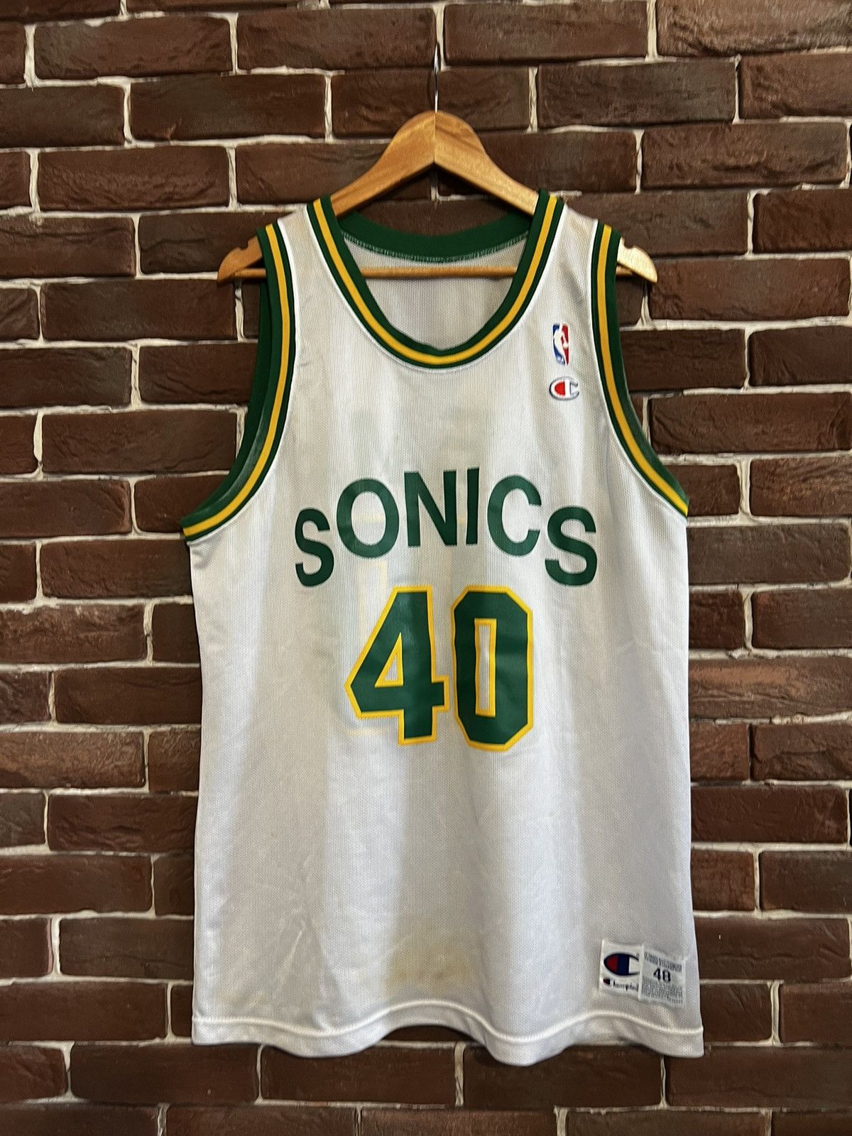 Vintage Nba Champion Jersey Seattle Super Sonics Shawn Kemp T-Shirts, Hoodie, Sweatshirt | PodTeesHub.com