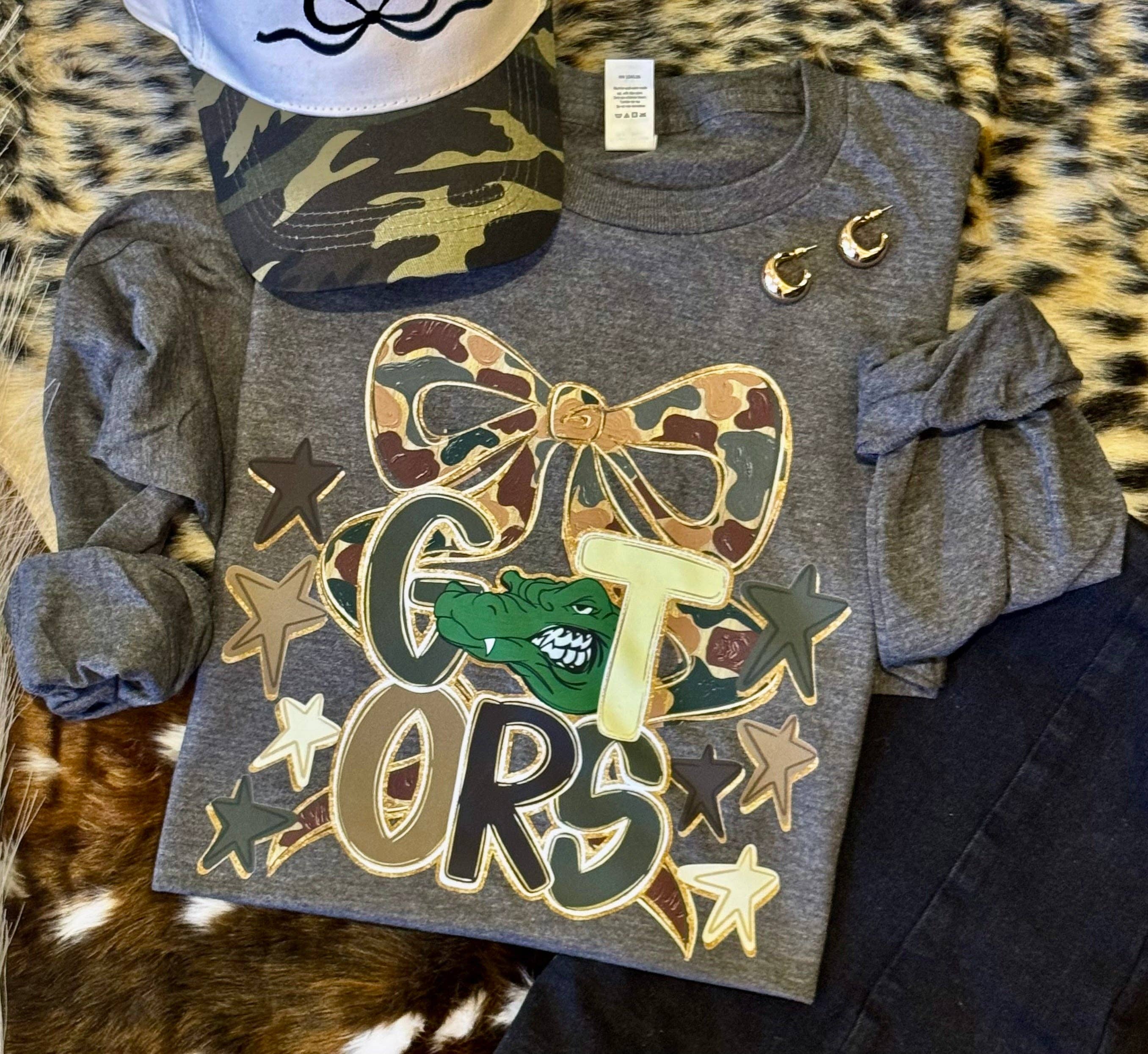 Gators Camo Bow Tee / Long Sleeve Hoodie, Sweatshirt | PodTeesHub.com