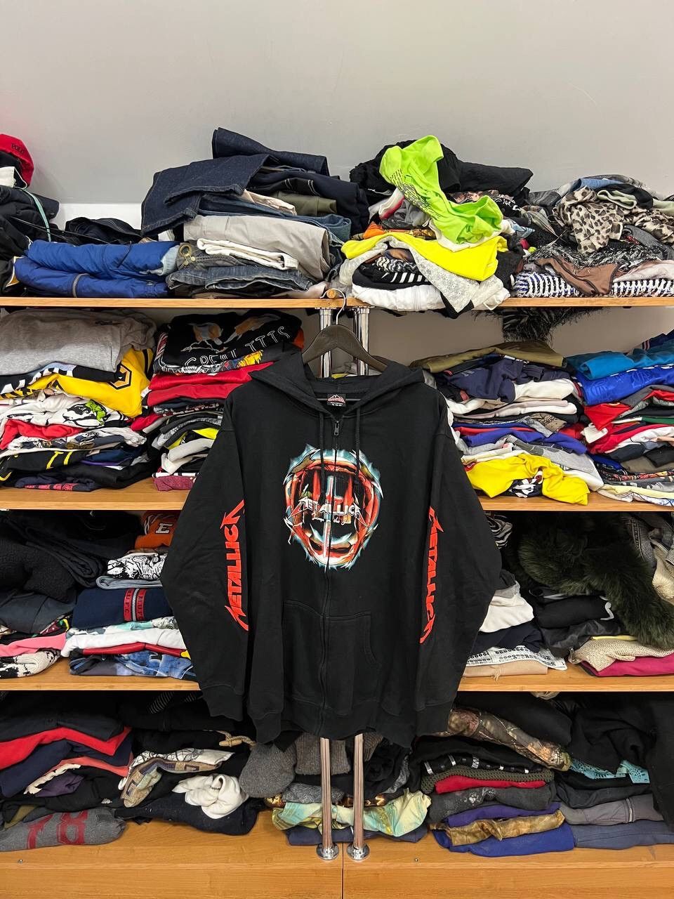 Metallica Vintage Zip Hoodie Overized Fit Y2k Faded T-Shirts, Sweatshirt | PodTeesHub.com