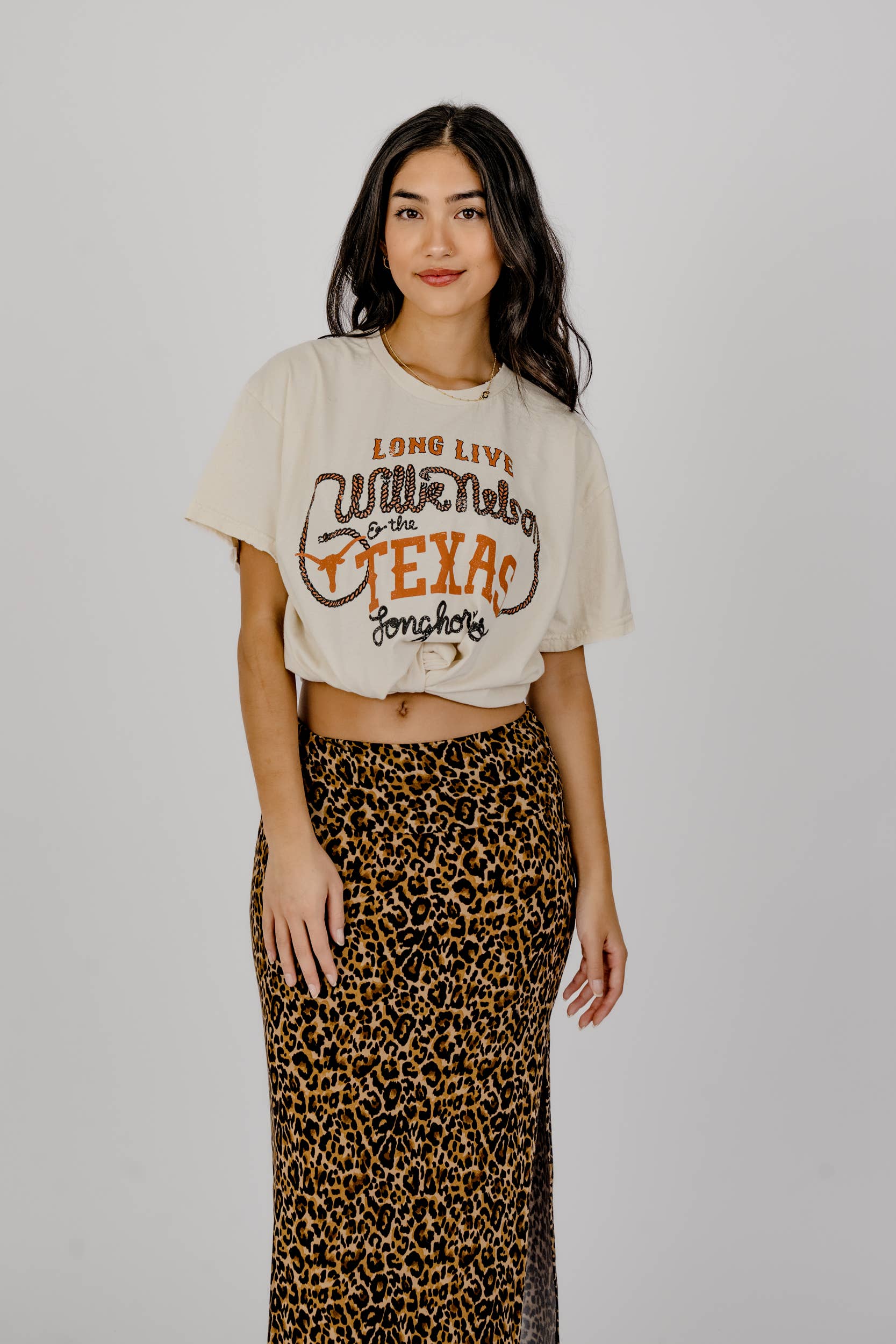 Long Live Willie Nelson & Texas Longhorns Thrifted Tee Hoodie, Sweatshirt | PodTeesHub.com