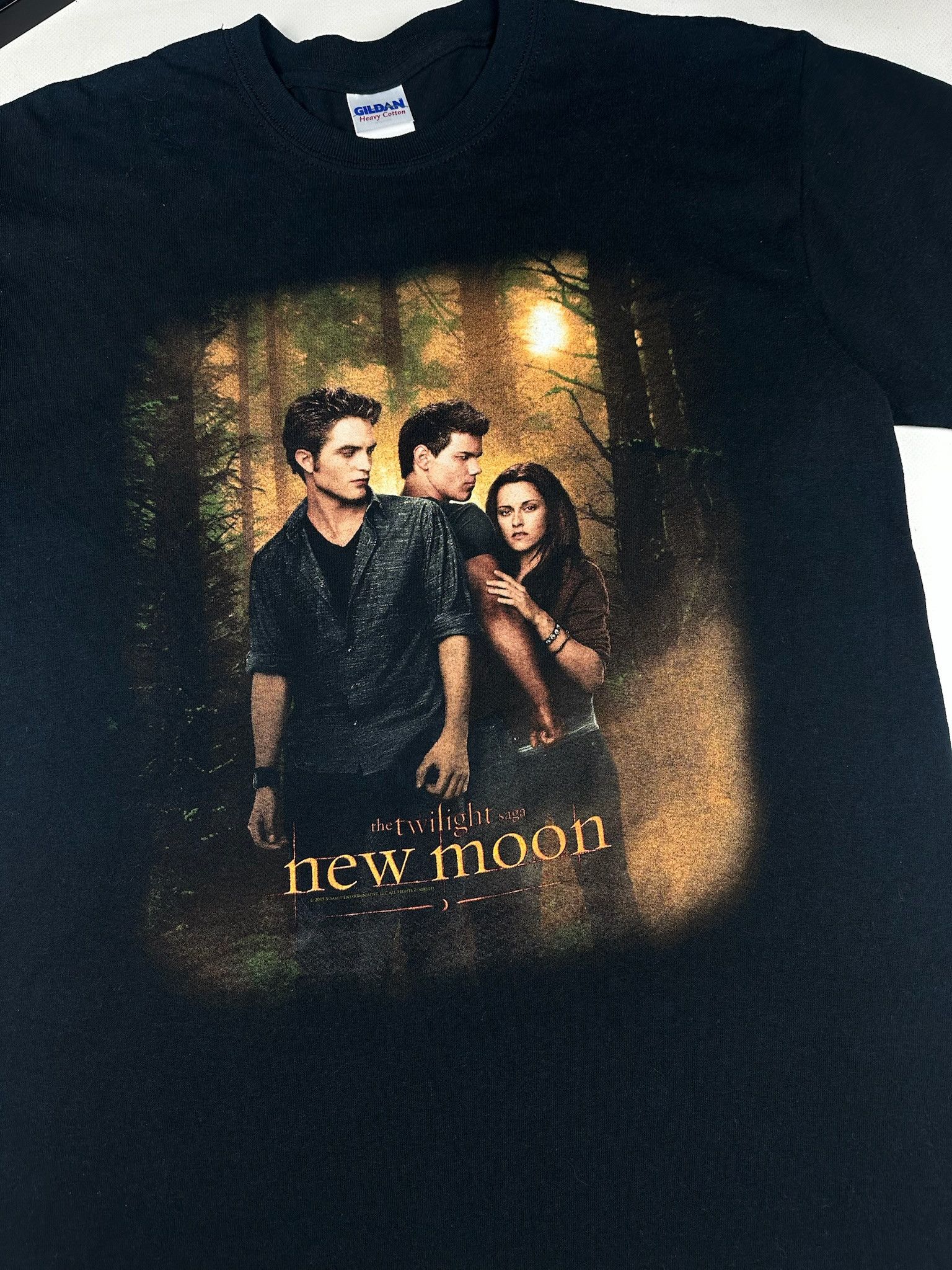 Rap Tees Vintage Vampire The Twilight Saga New Moon T Shirt Hoodie, Sweatshirt | PodTeesHub.com