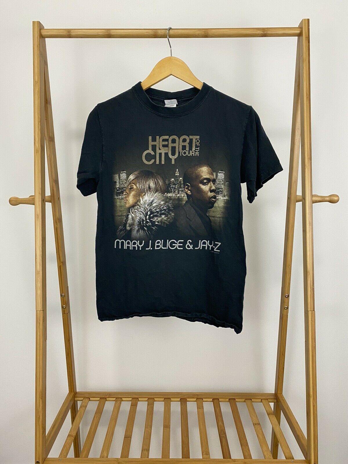 Vintage Vtg Mary J Blidge Jay Z Heart Of The City Rap T Shirt S Hoodie, Sweatshirt | PodTeesHub.com