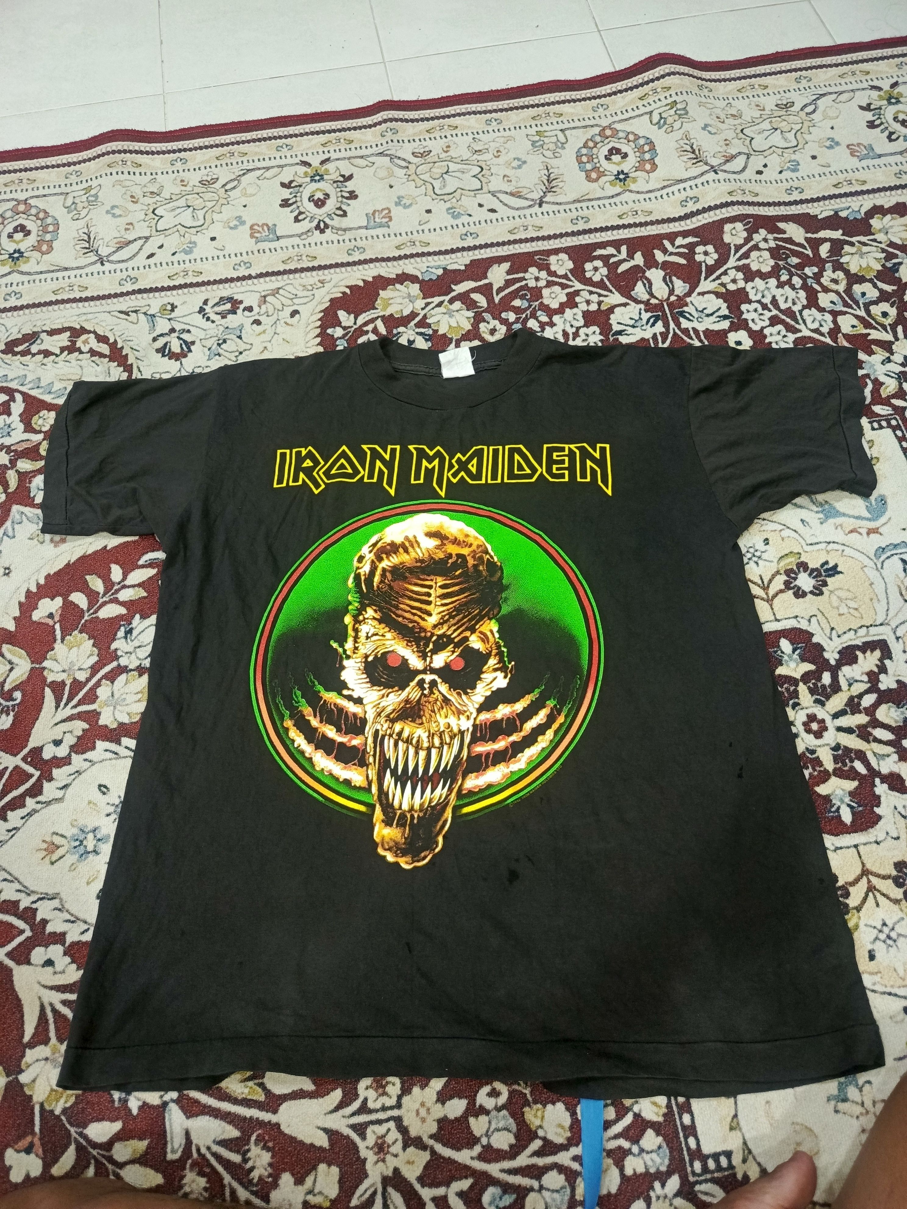 Iron Maiden Vintage 90s Iron Maiden T-Shirts, Hoodie, Sweatshirt