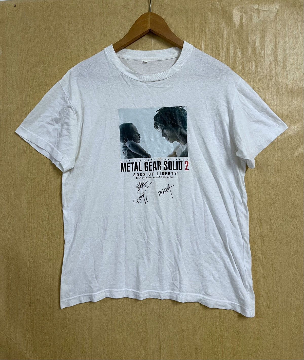 Vintage Gaming T Shirt Metal Gear Solid M Sons Of Liberty Hoodie, Sweatshirt | PodTeesHub.com