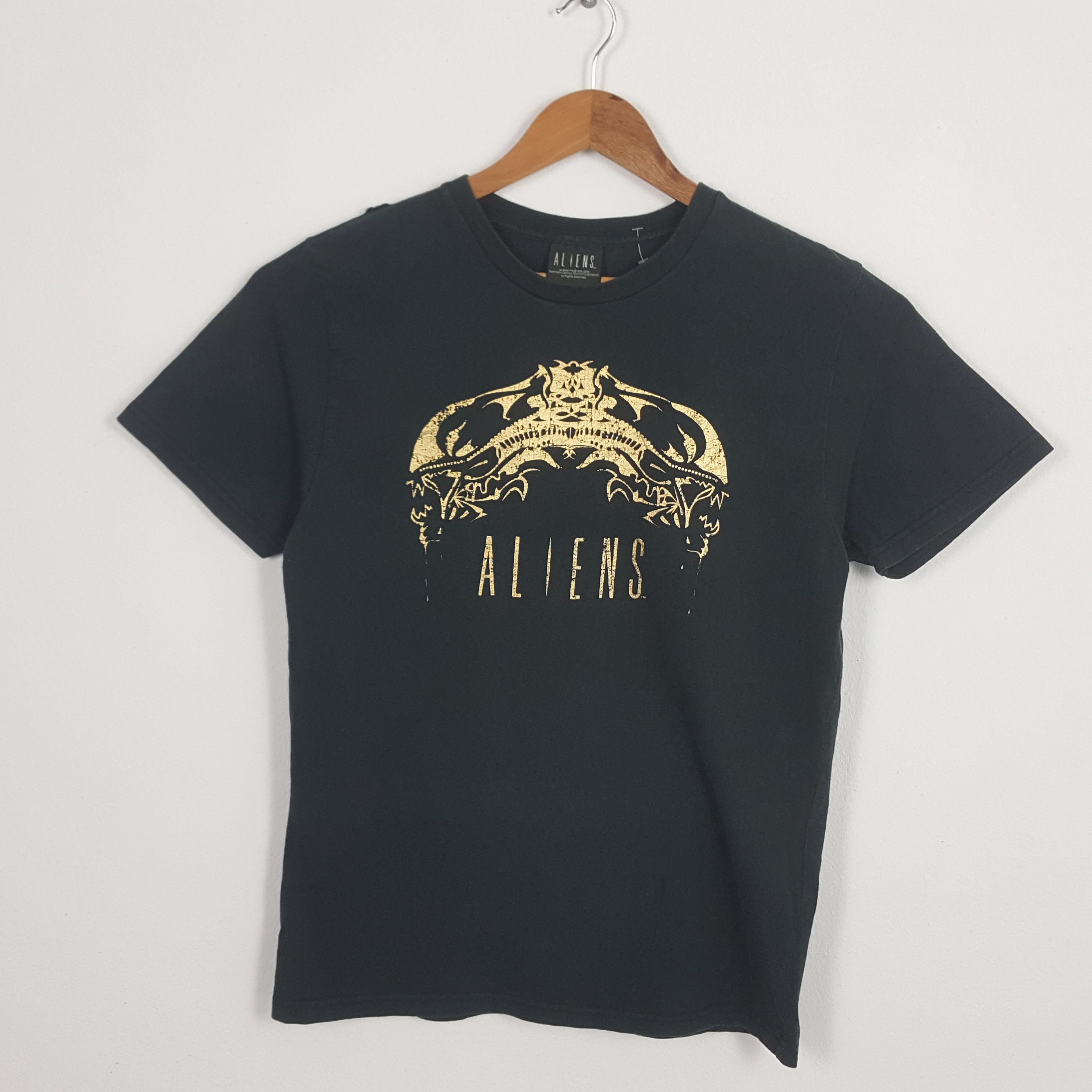 Vintage Aliens American Science Fiction Movie Film T Shirt Hoodie, Sweatshirt | PodTeesHub.com