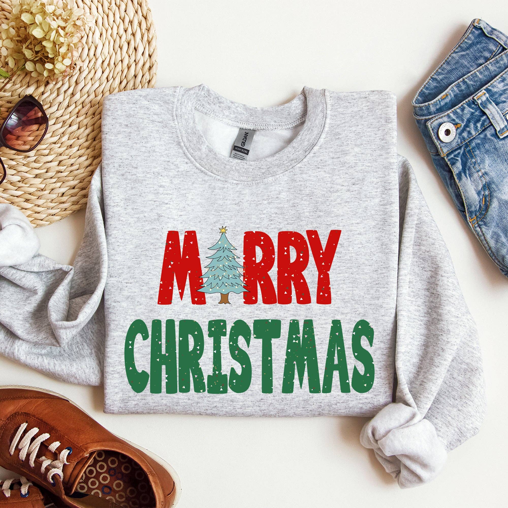 Merry Christmas Tree, Vintage, Retro Winter Xmas Sweatshirt T-Shirts, Hoodie | PodTeesHub.com