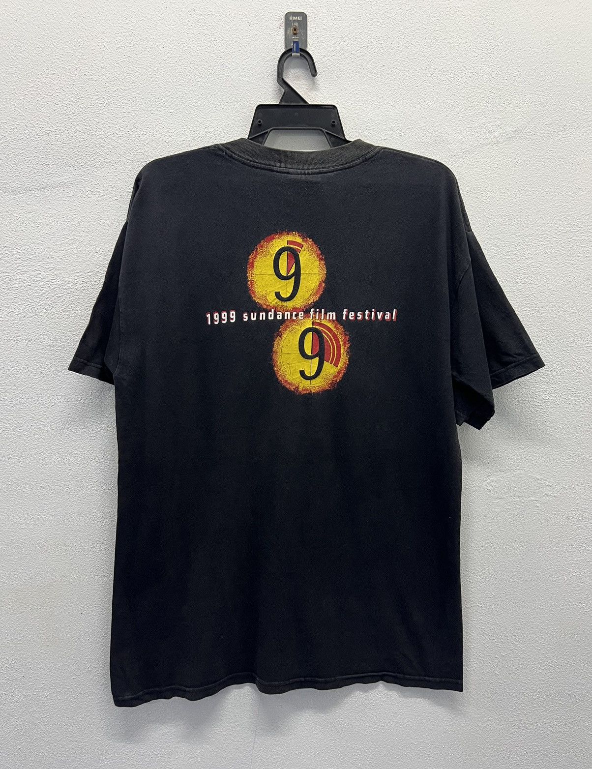 Grailsale Vintage Gildan 1999 Sundance Film Festival Shirt Hoodie, Sweatshirt | PodTeesHub.com