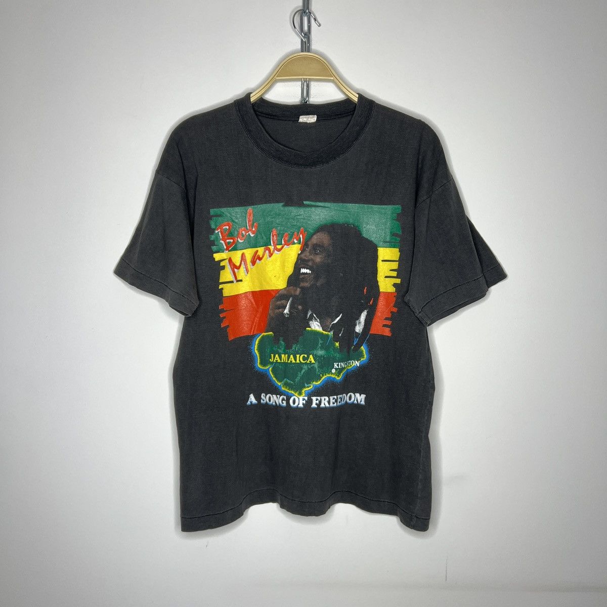 Rap Tees X Vintage Vintage 90s Bob Marley Jamaica Rap Tee Eminem Jayz 50cent Hoodie, Sweatshirt | PodTeesHub.com