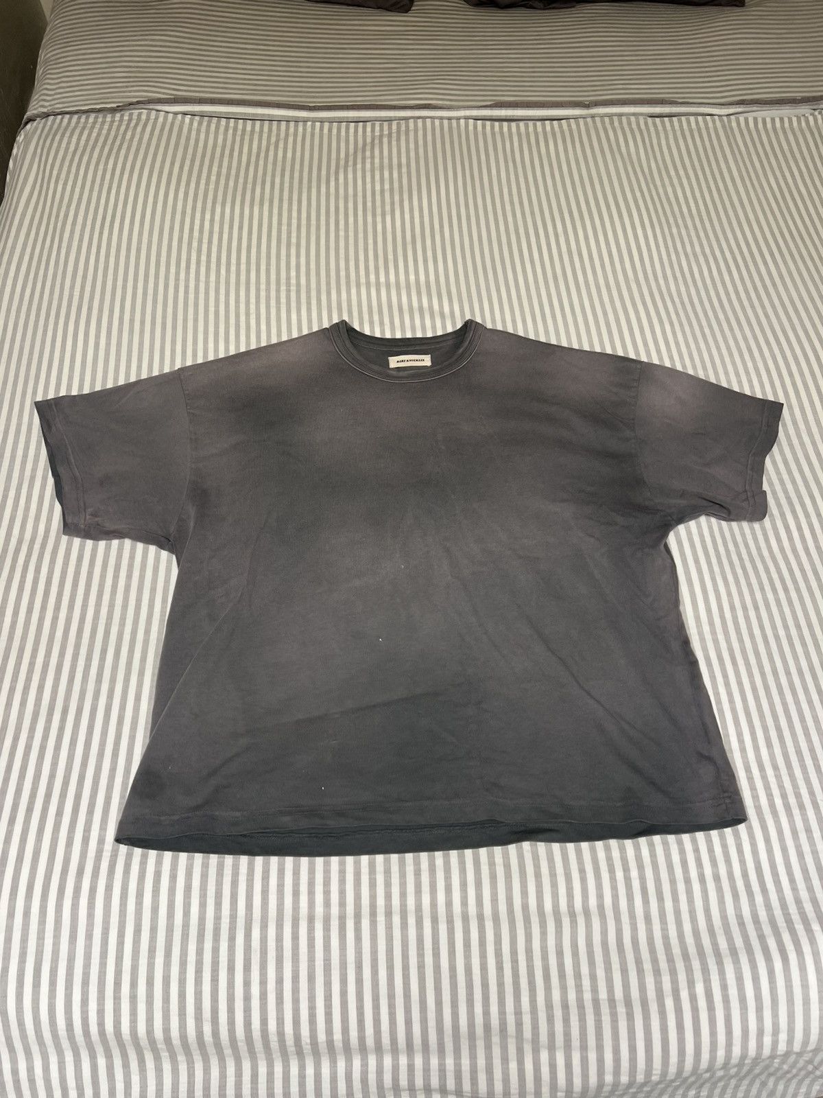 Knuckles Bare Knuckles Basics T Shirt Purple Dove L Hoodie, Sweatshirt | PodTeesHub.com