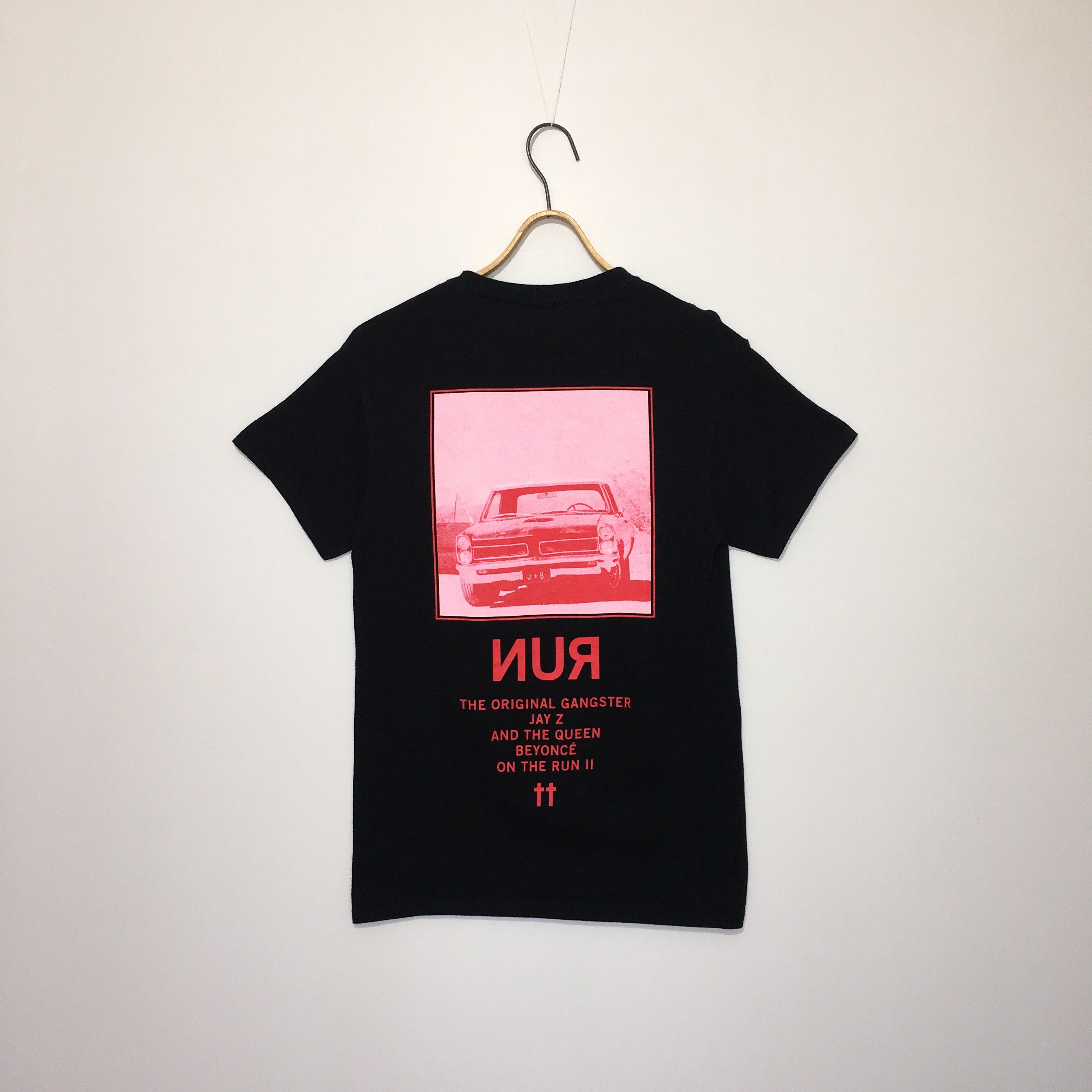 Beyonce X Jay Z Jay Z Beyonce On The Run Ii Tour T Shirt Size S Hoodie, Sweatshirt | PodTeesHub.com