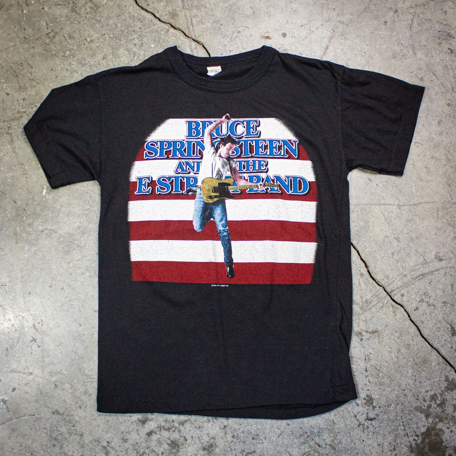 Vintage Bruce Springsteen Born In The Usa Concert Tee 1984 85 Hoodie, Sweatshirt | PodTeesHub.com