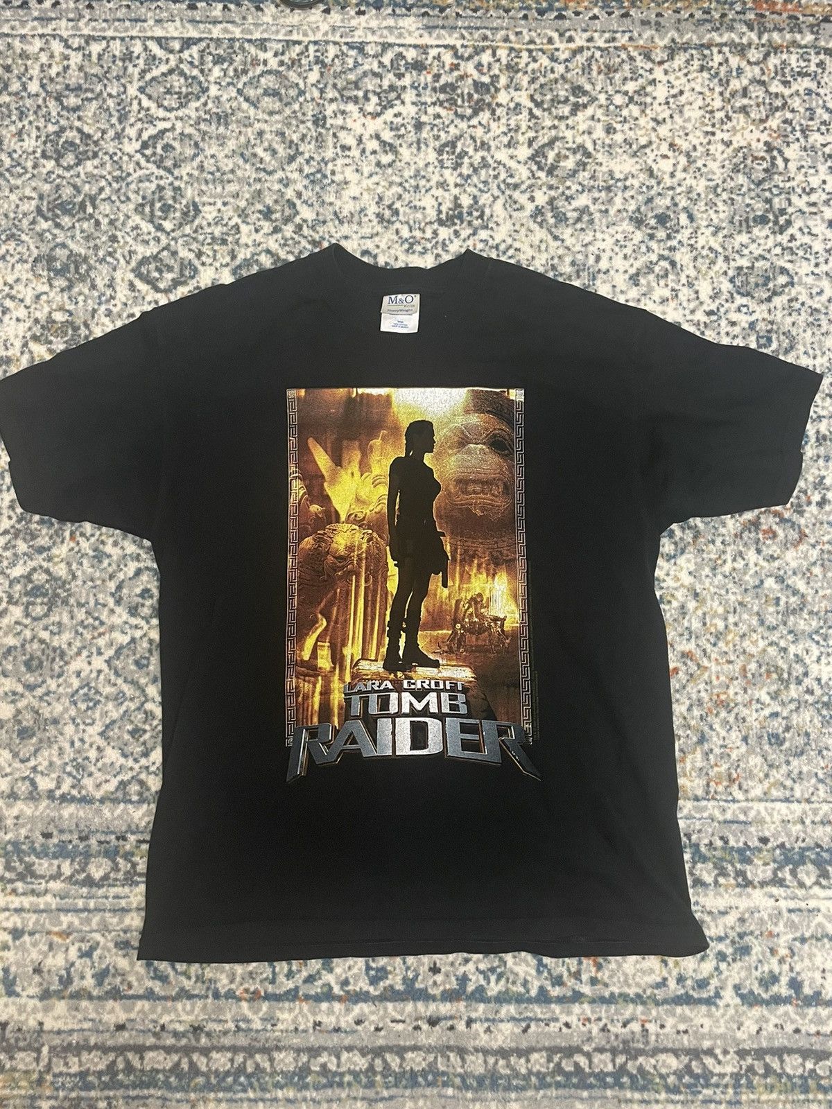 Vintage 2001 Tomb Raider Lara Croft T Shirt Hoodie, Sweatshirt | PodTeesHub.com