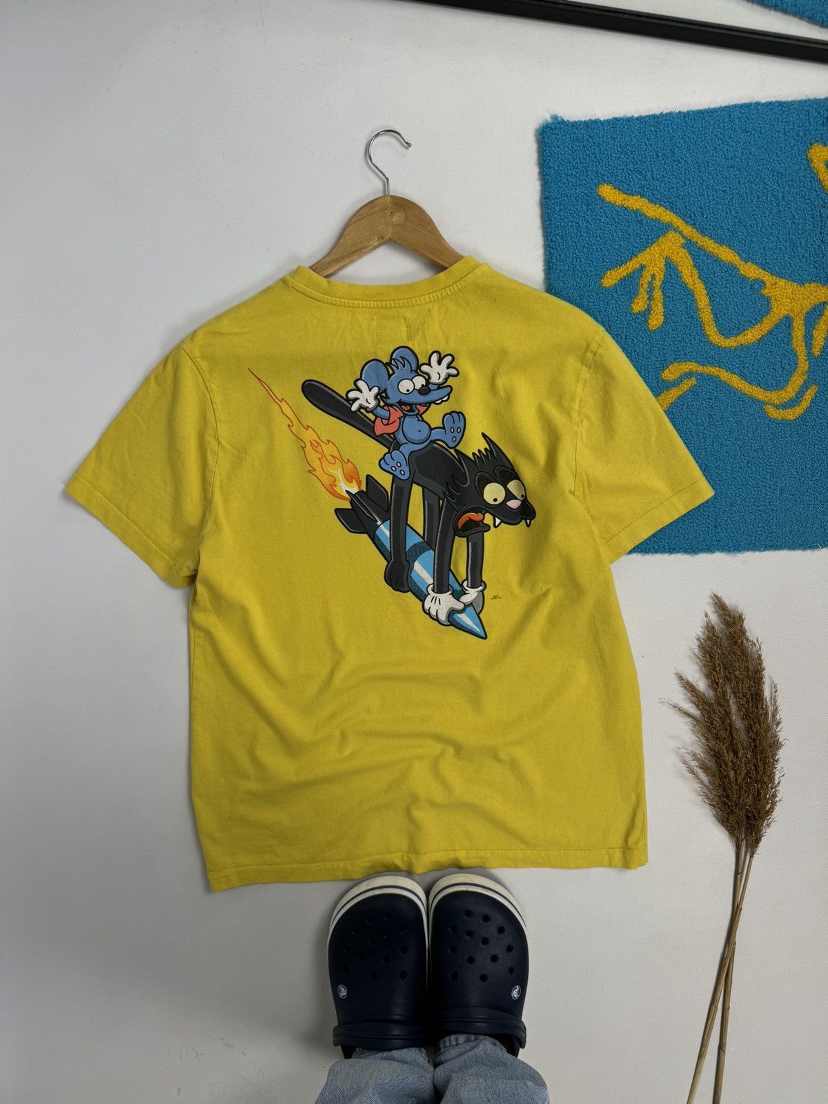 Vintage The Simpsons Itchy Scratchy Back Printed T Shirt Hoodie, Sweatshirt | PodTeesHub.com