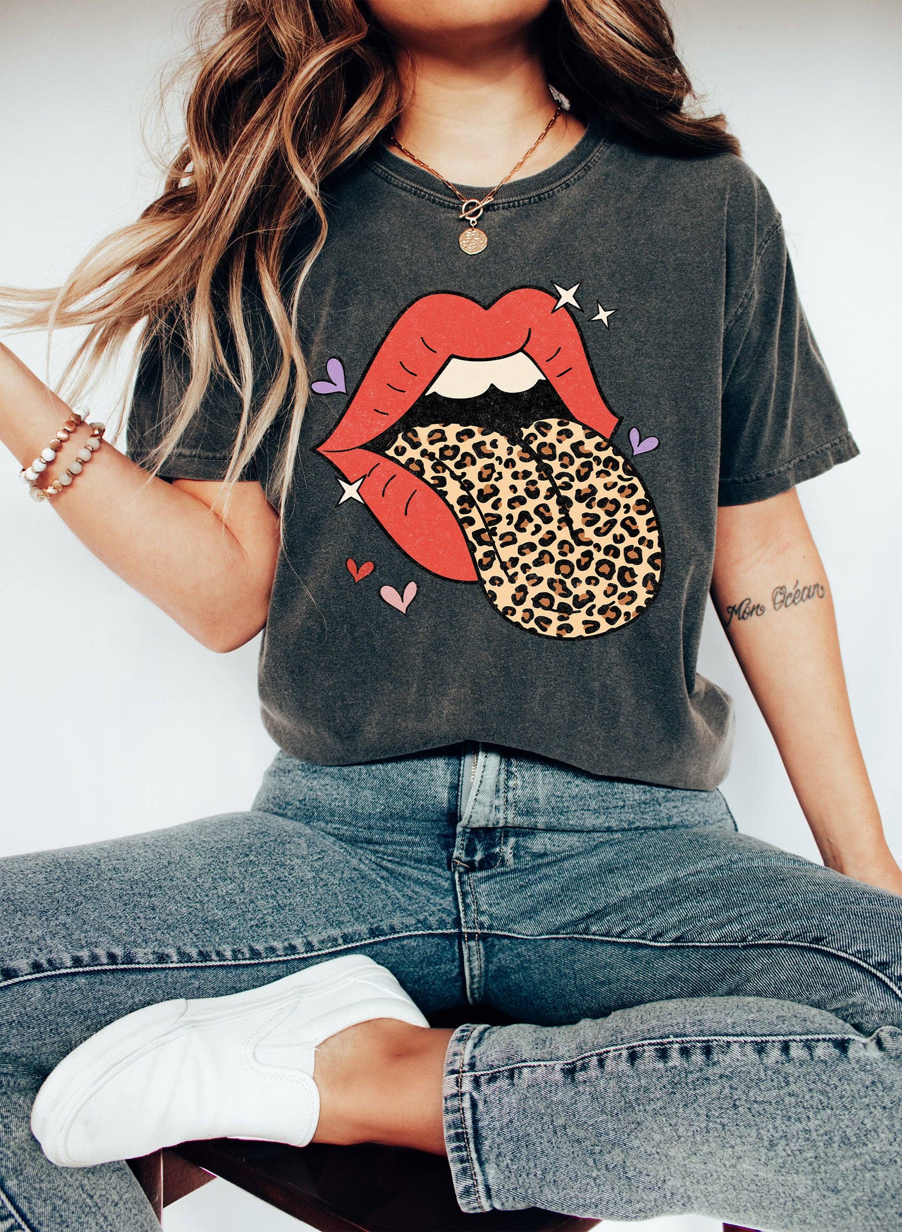Red Lips with Leopard Print Retro T-Shirt Hoodie, Sweatshirt | PodTeesHub.com