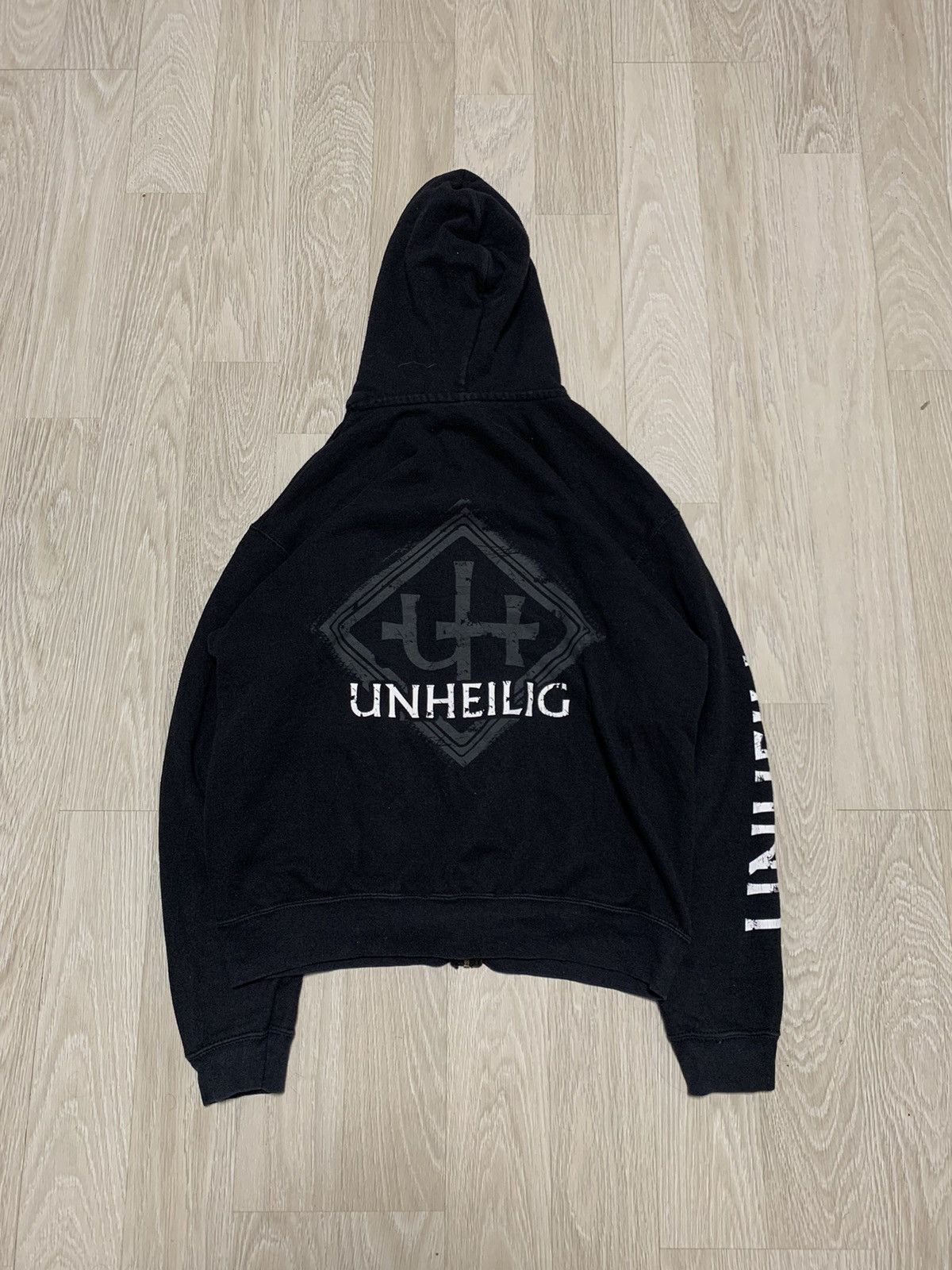 New Rock X Vintage Vintage Zip Hoodie Unheilig T-Shirts, Sweatshirt | PodTeesHub.com